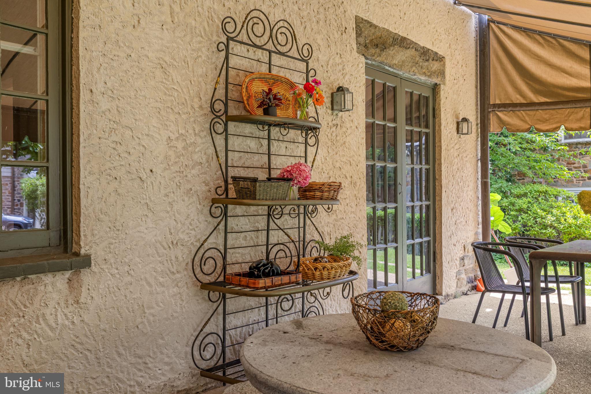 HOMELAND HISTORIC DISTRICT - Residential