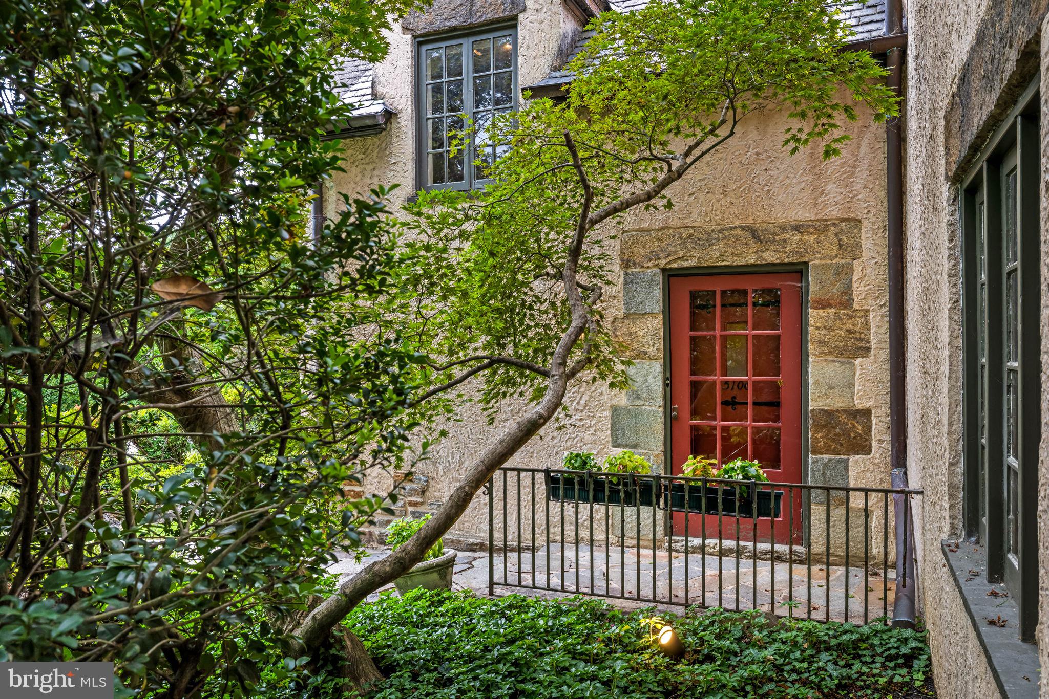 HOMELAND HISTORIC DISTRICT - Residential