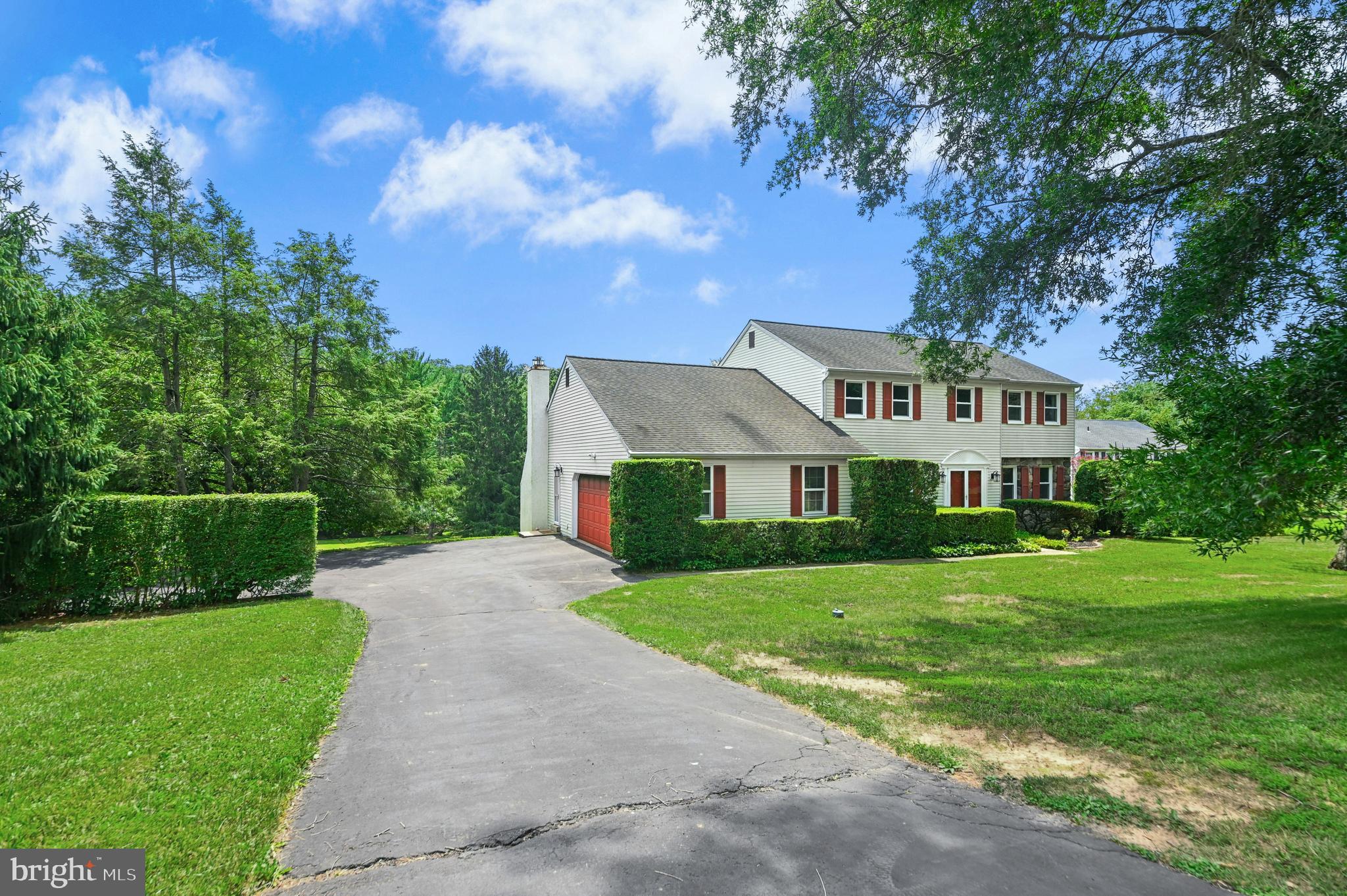 SPRING HILL - Residential
