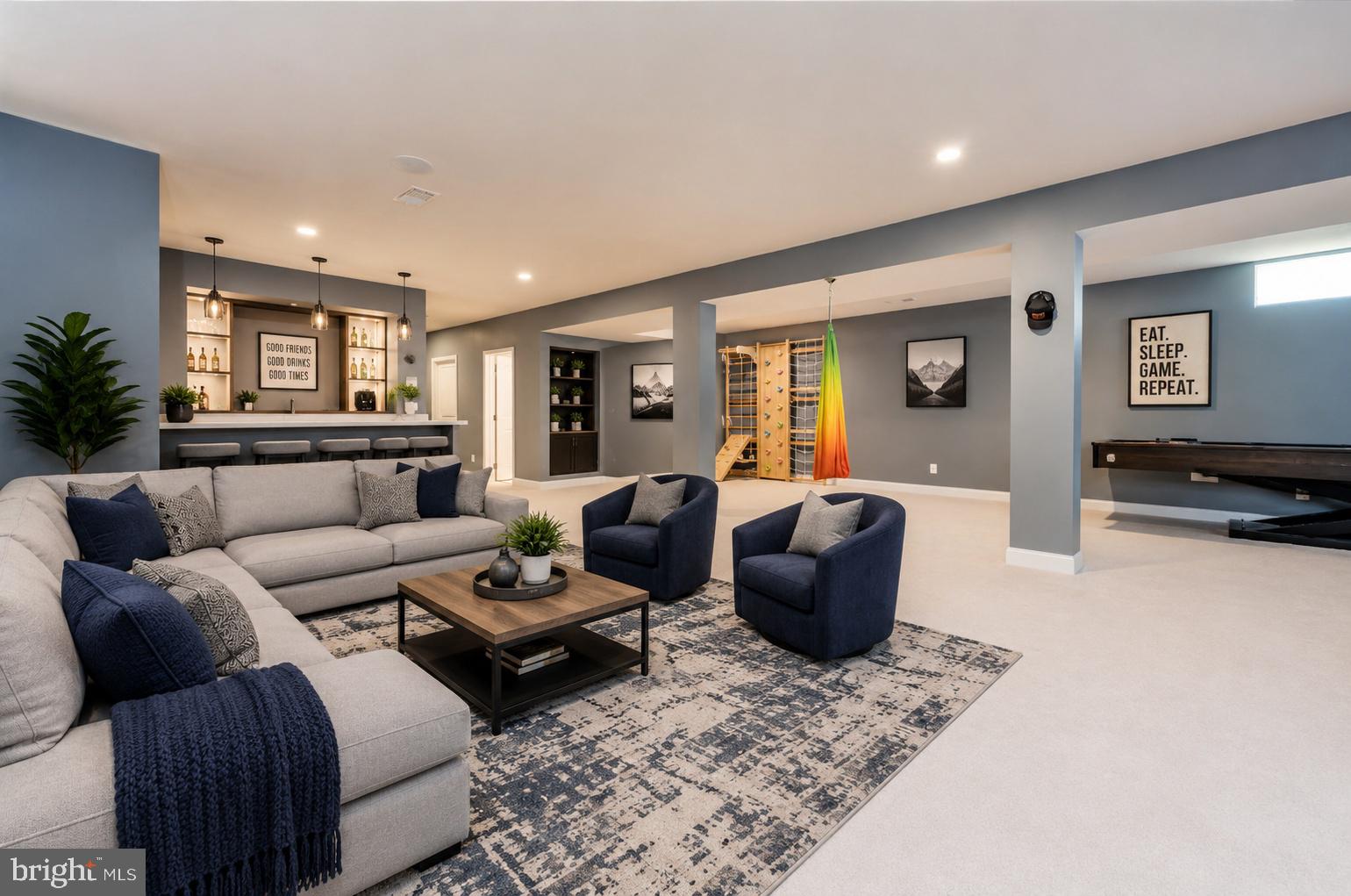 DOMINION VALLEY COUNTRY CLUB - Residential