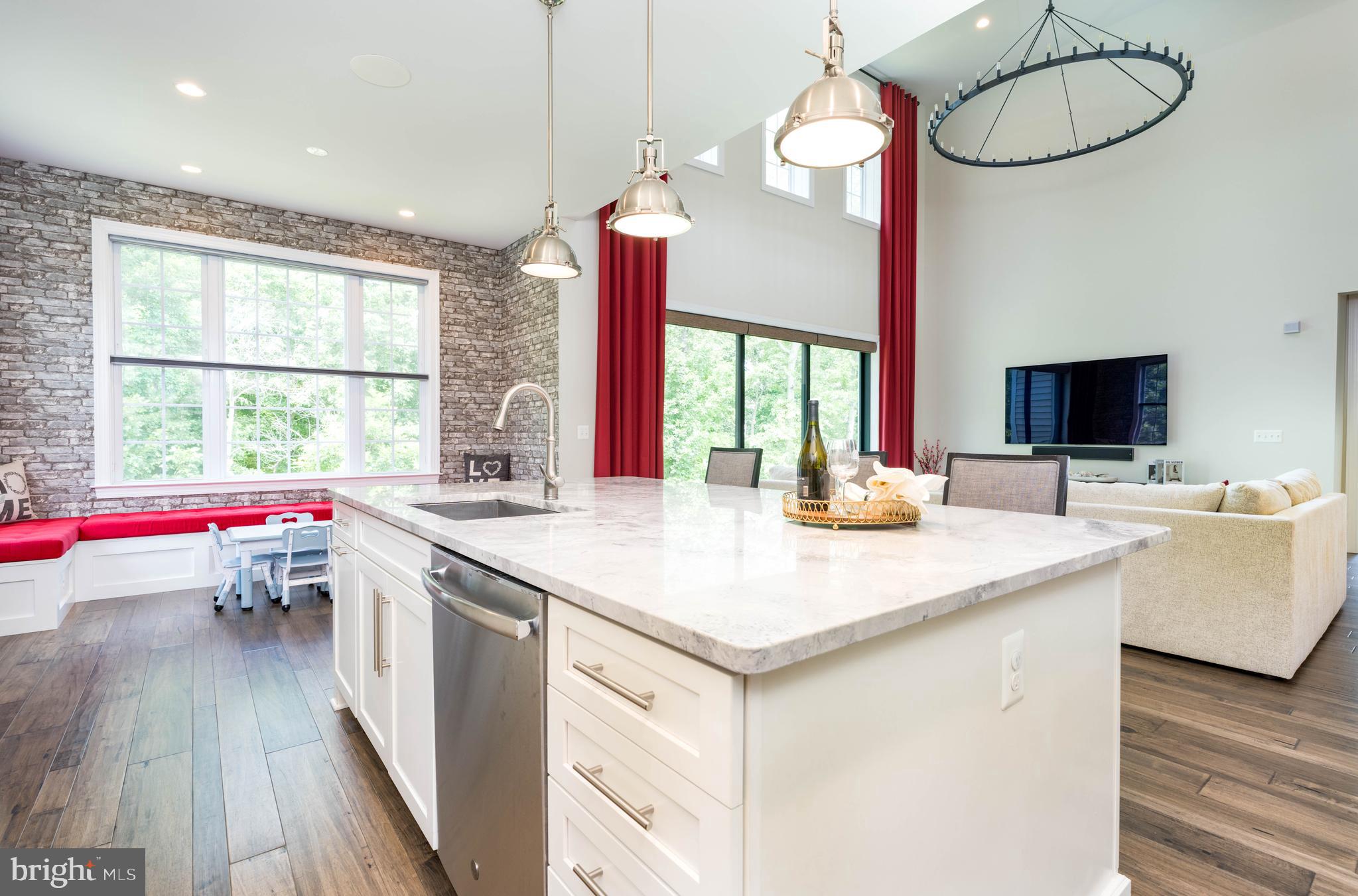 DOMINION VALLEY COUNTRY CLUB - Residential