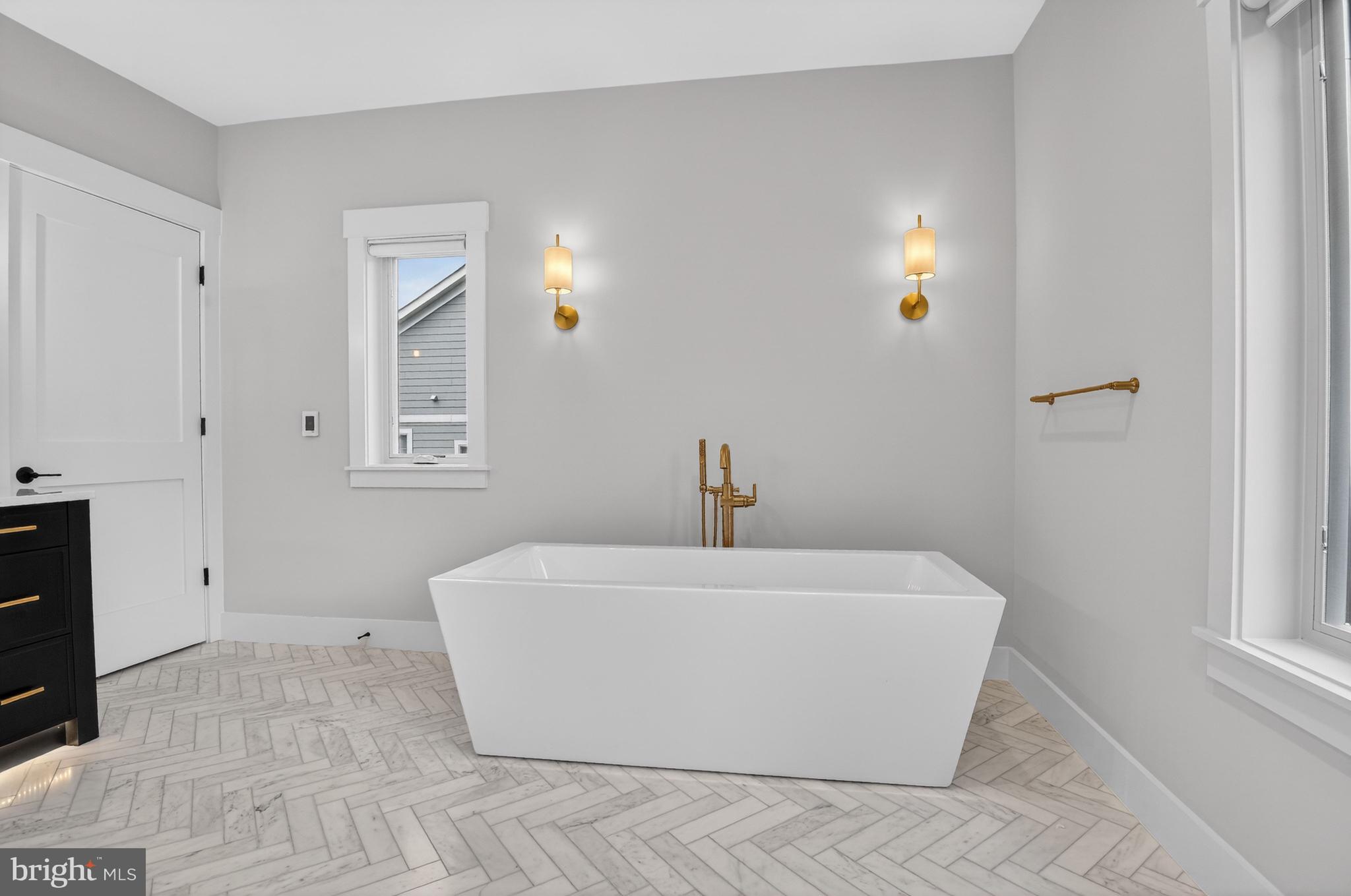 MARLBORO ESTATES - Residential