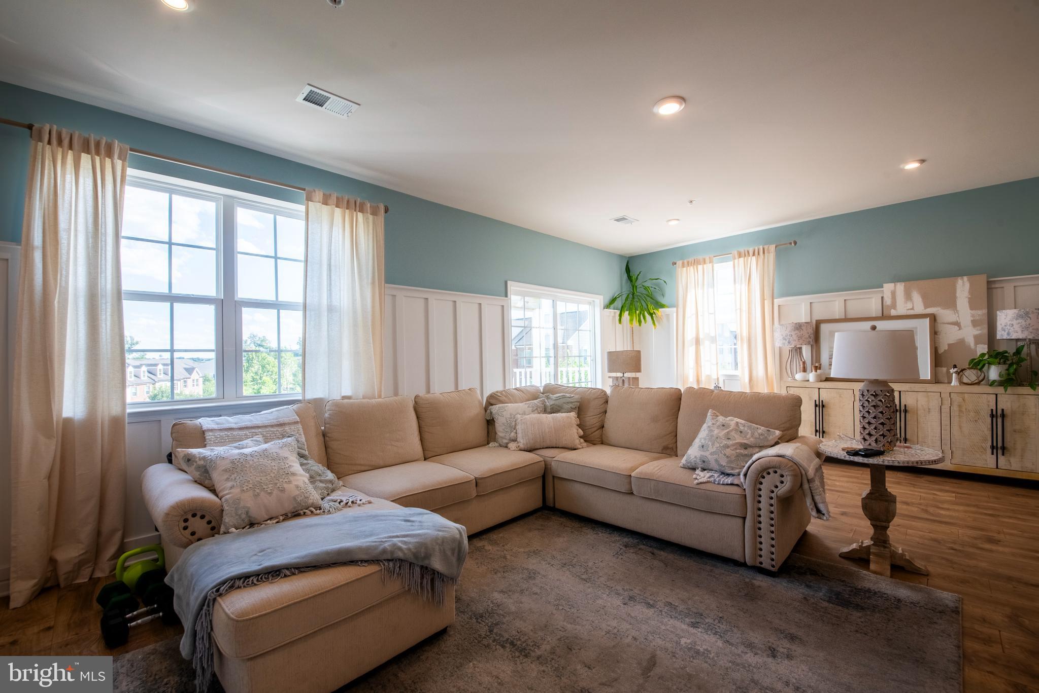 BALLARD GREEN - Residential