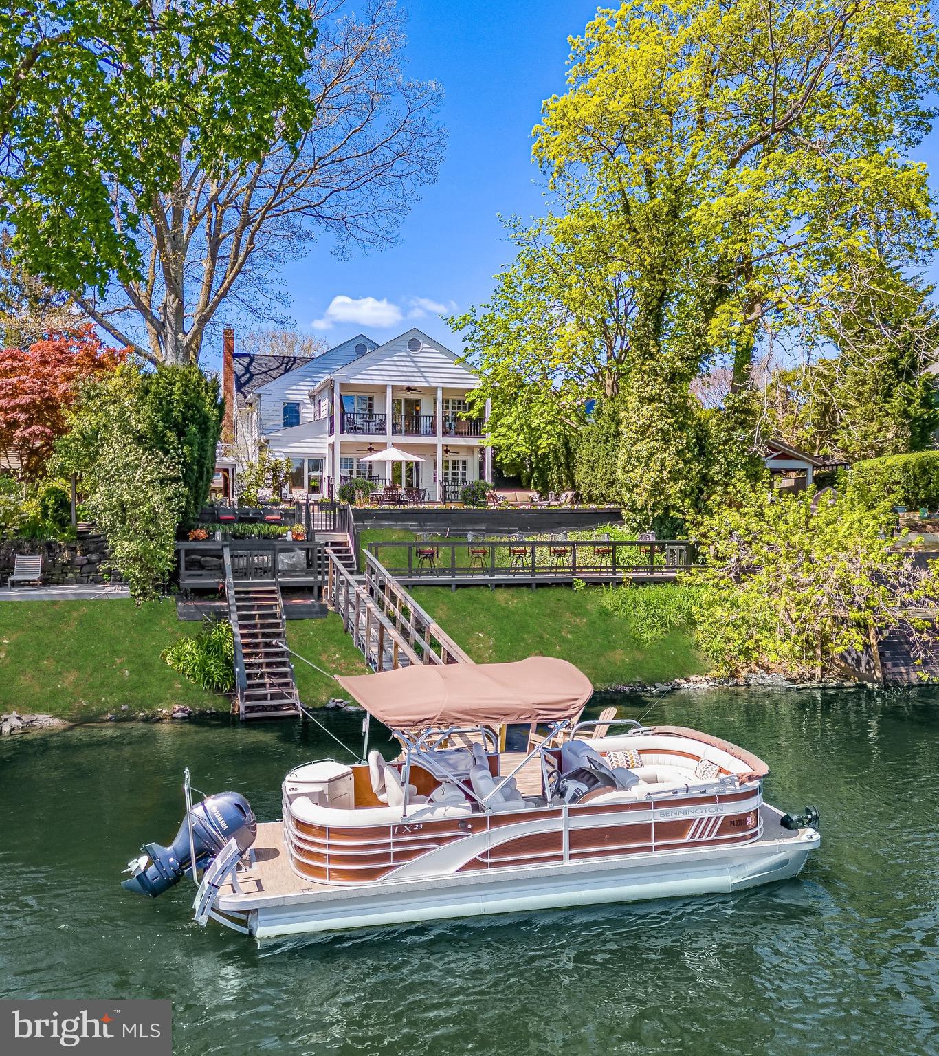 RIVERSTONE - Residential