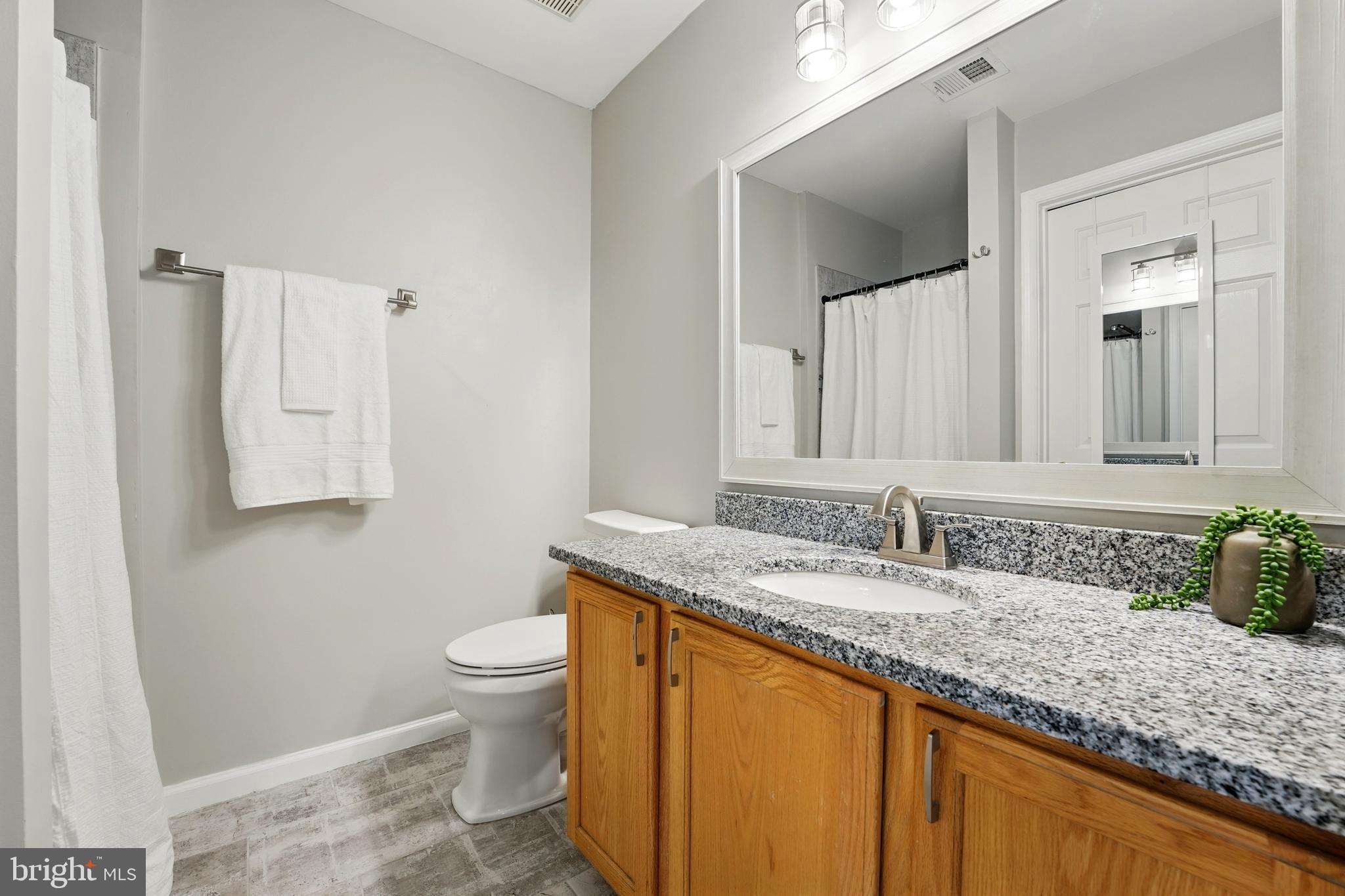 GREENHILL CROSSING - Residential