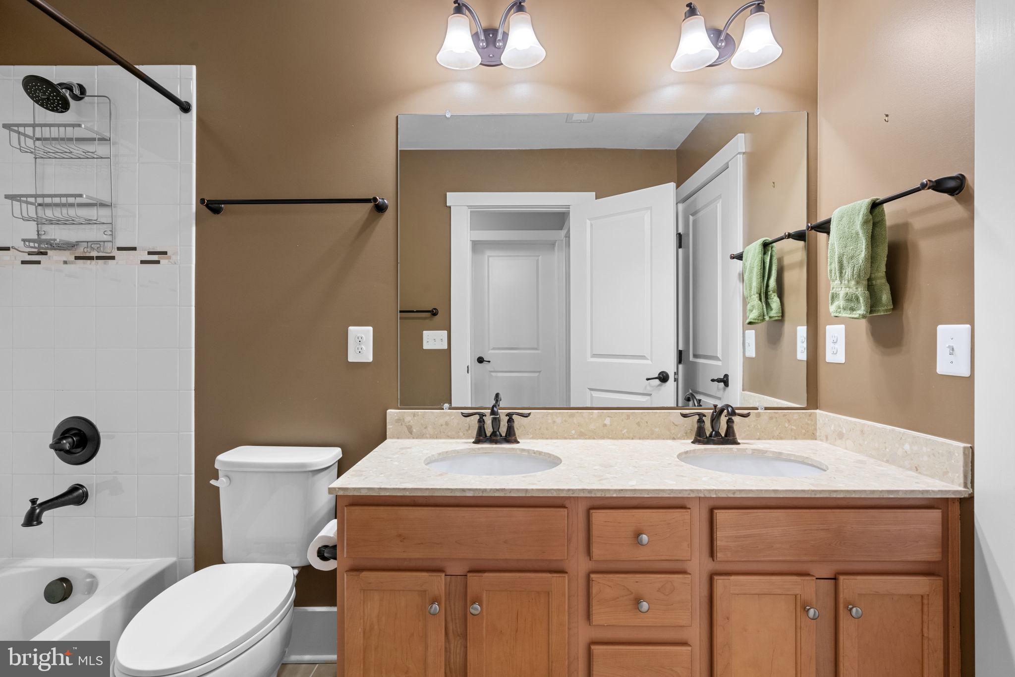 POTOMAC SHORES - Residential