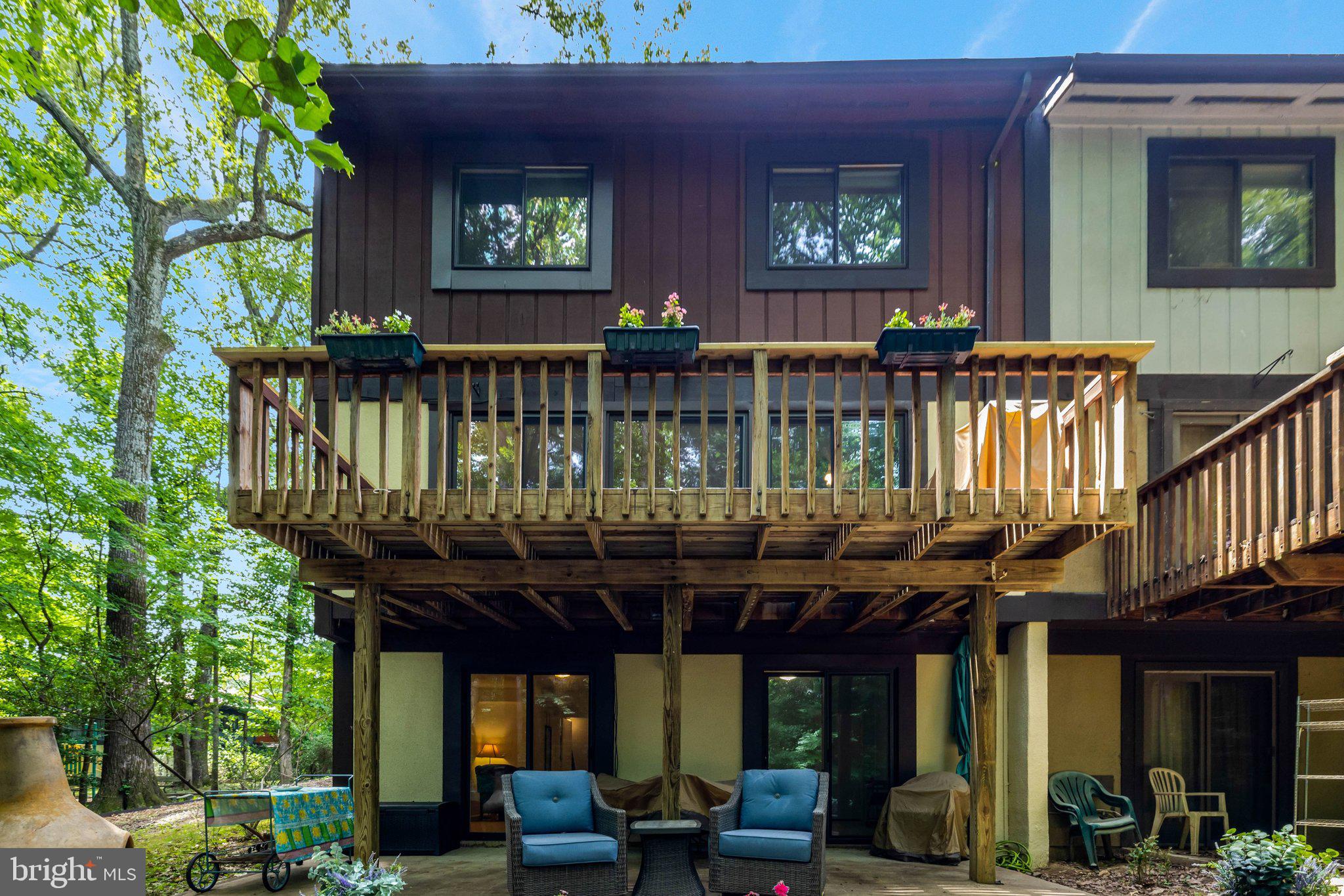 RESTON - Residential