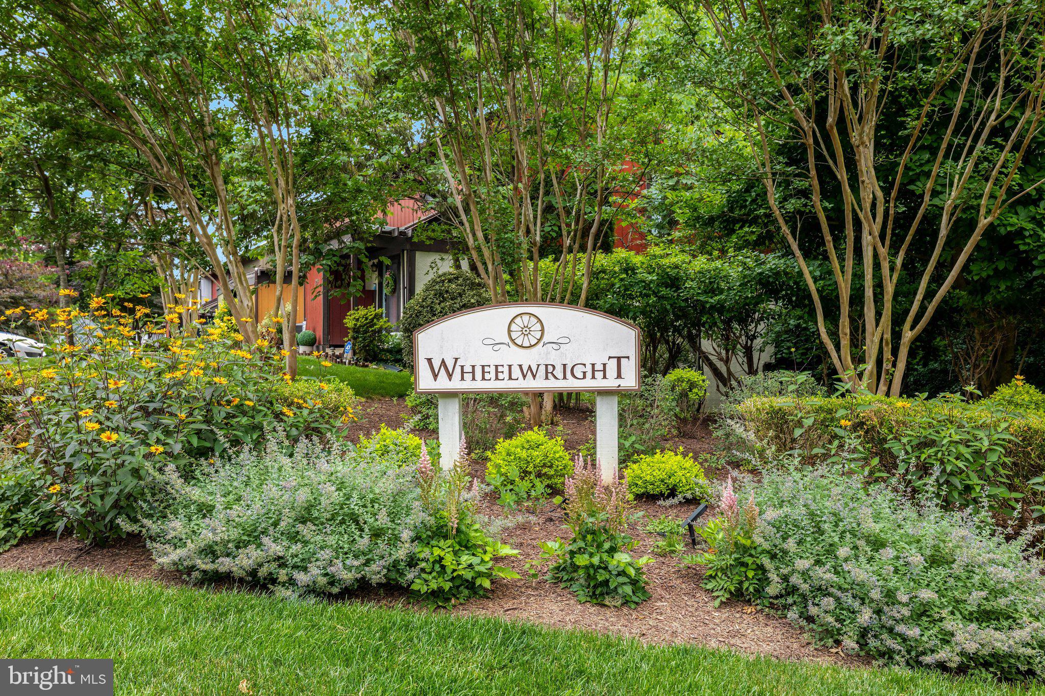 RESTON - Residential
