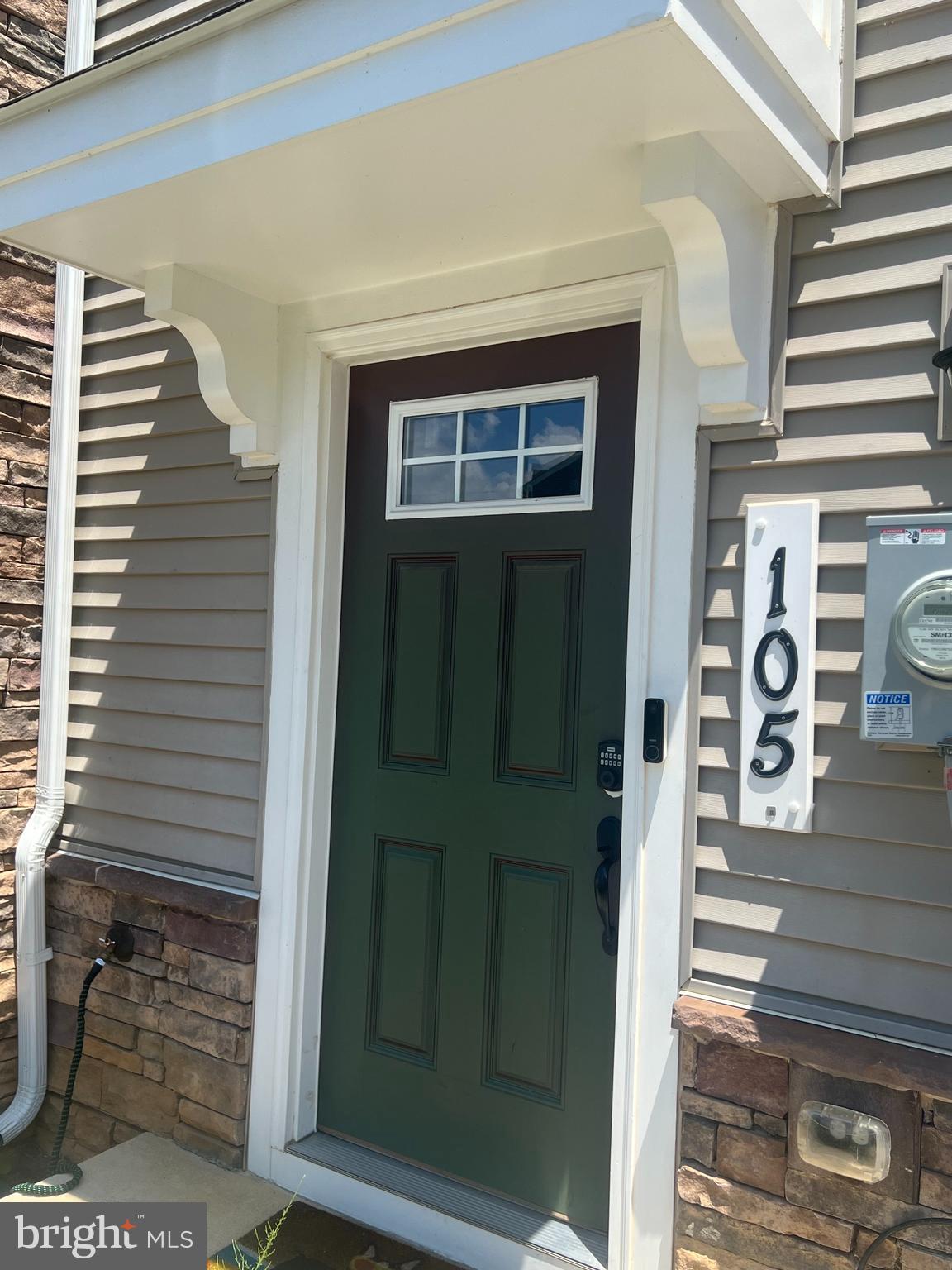 ANCHOR POINT - Residential