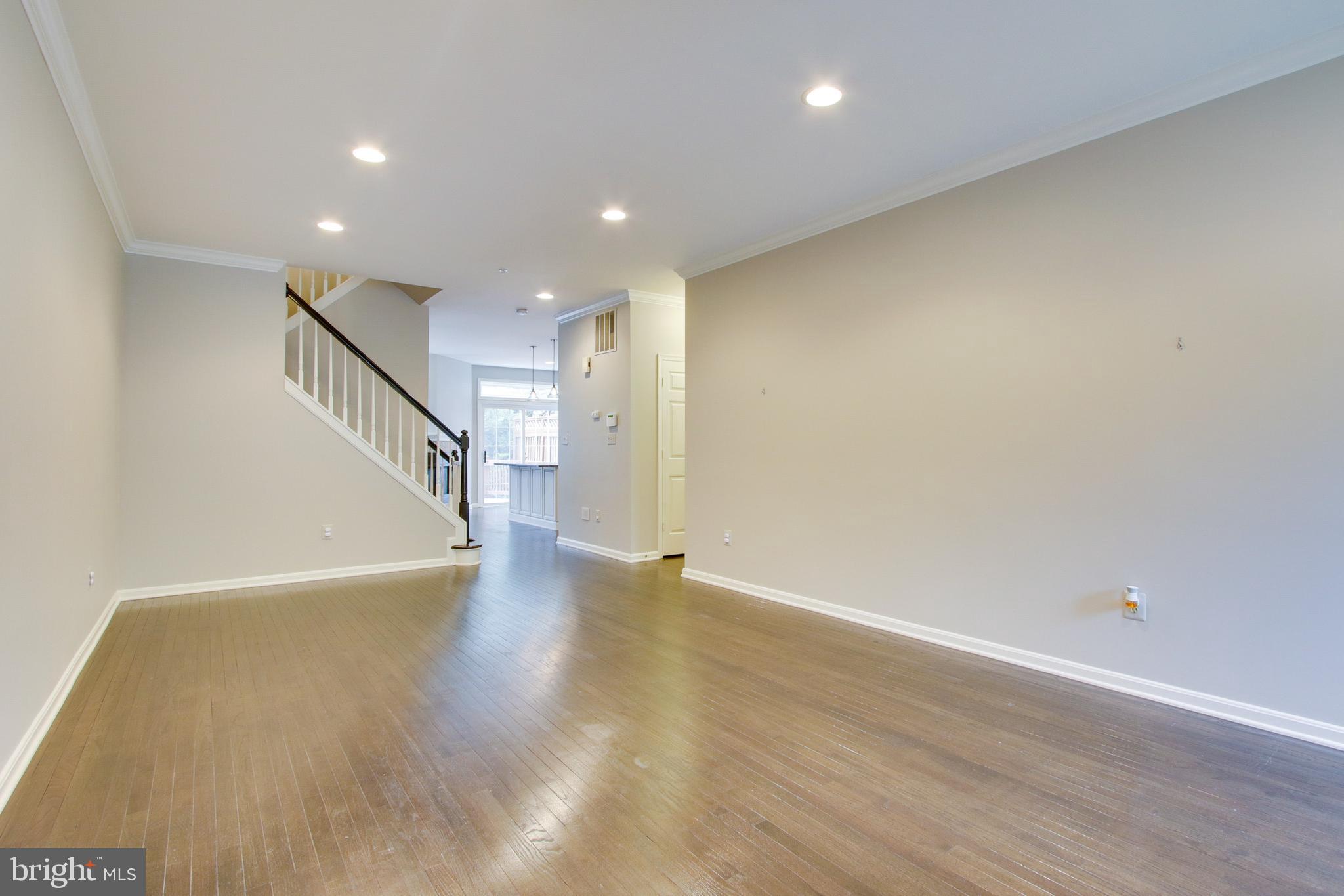 GREY ROCK VILLAS - Residential Lease