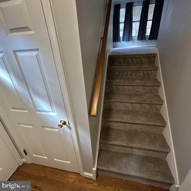 DRUMMOND RIDGE - Residential Lease