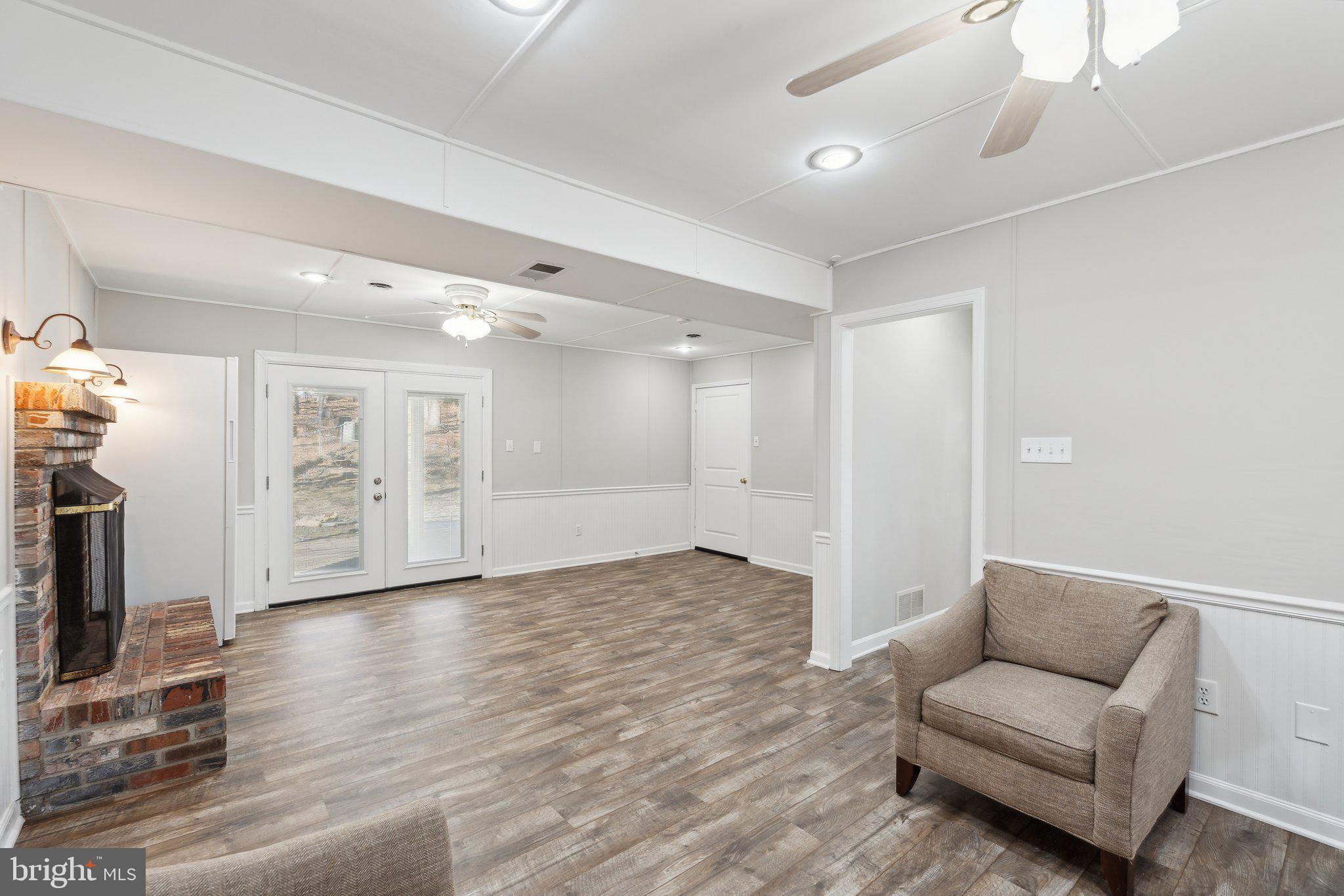 FALMOUTH HEIGHTS - Residential Lease