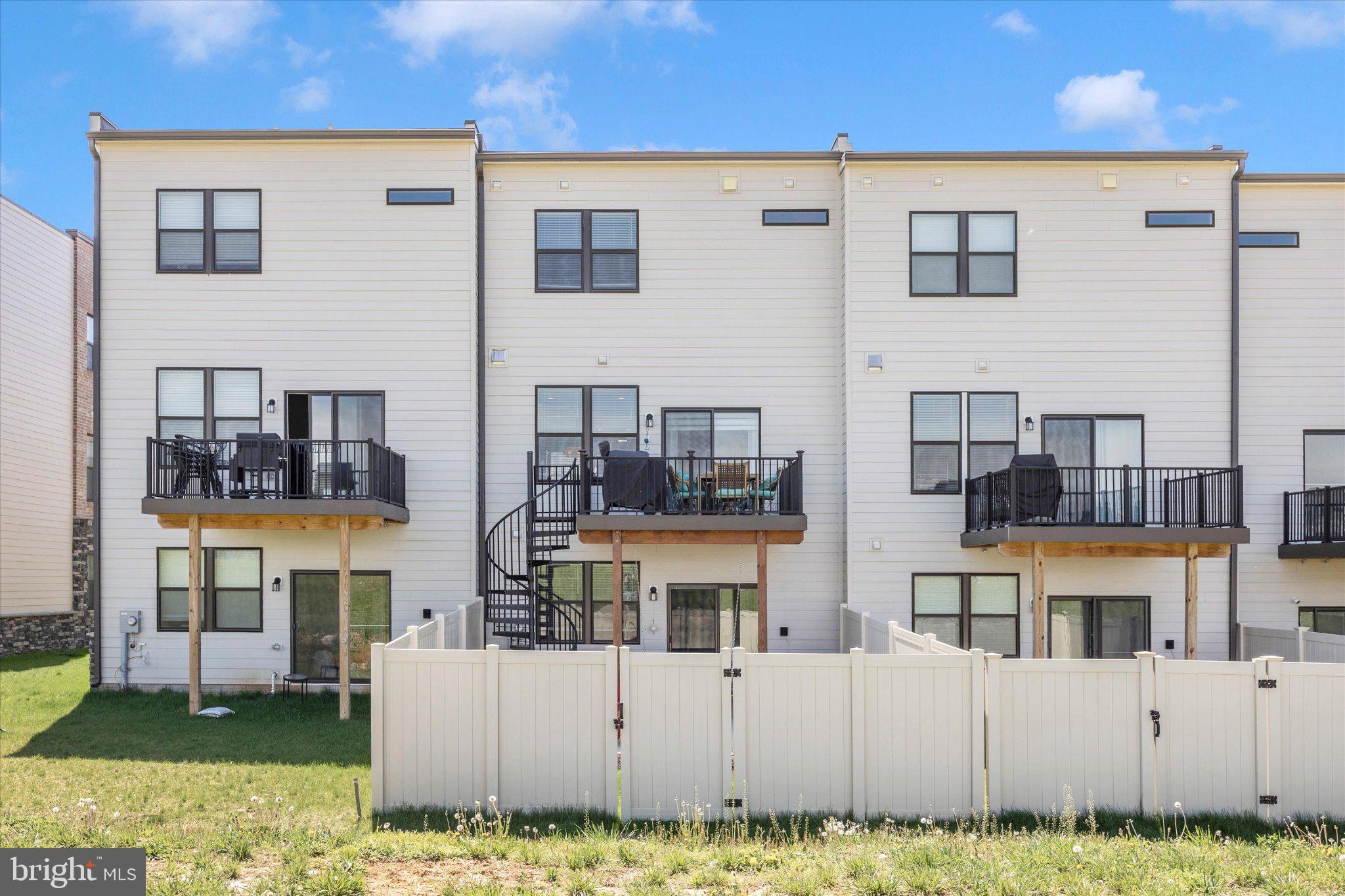 RENN QUARTER - Residential