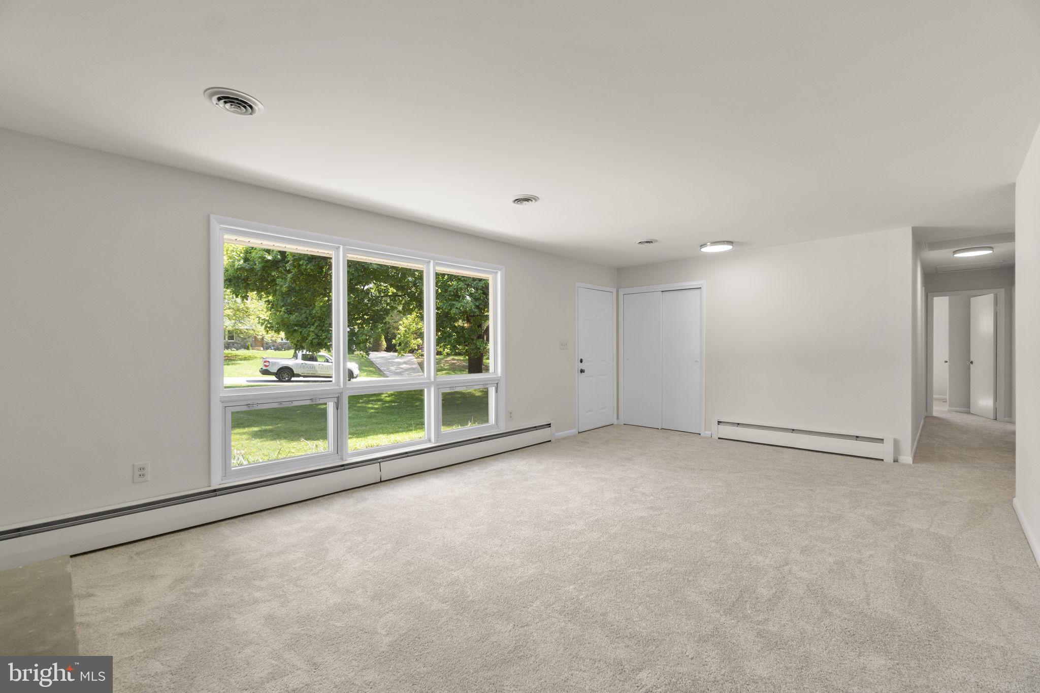 HAMMOND PARK - Residential