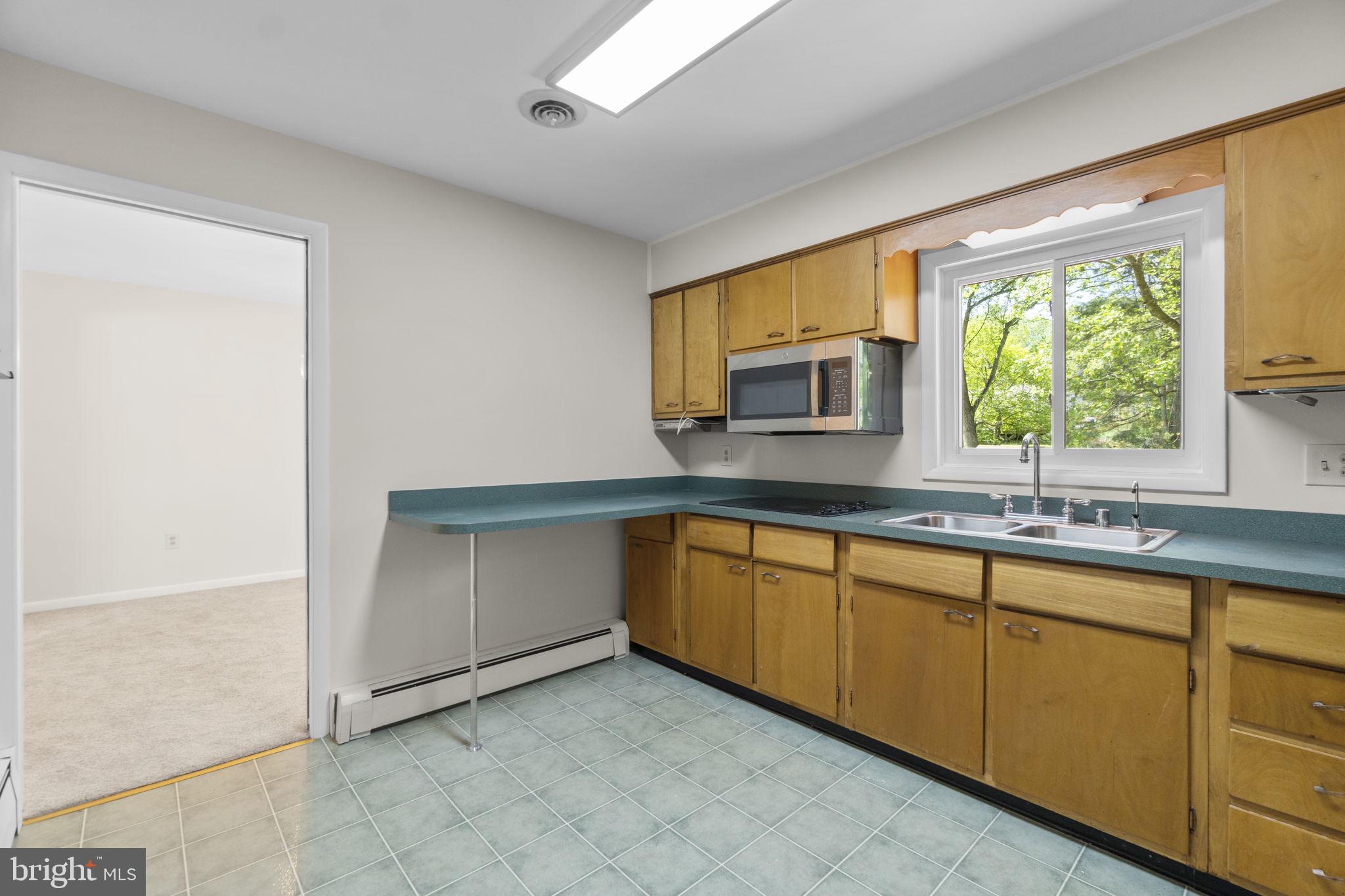 HAMMOND PARK - Residential