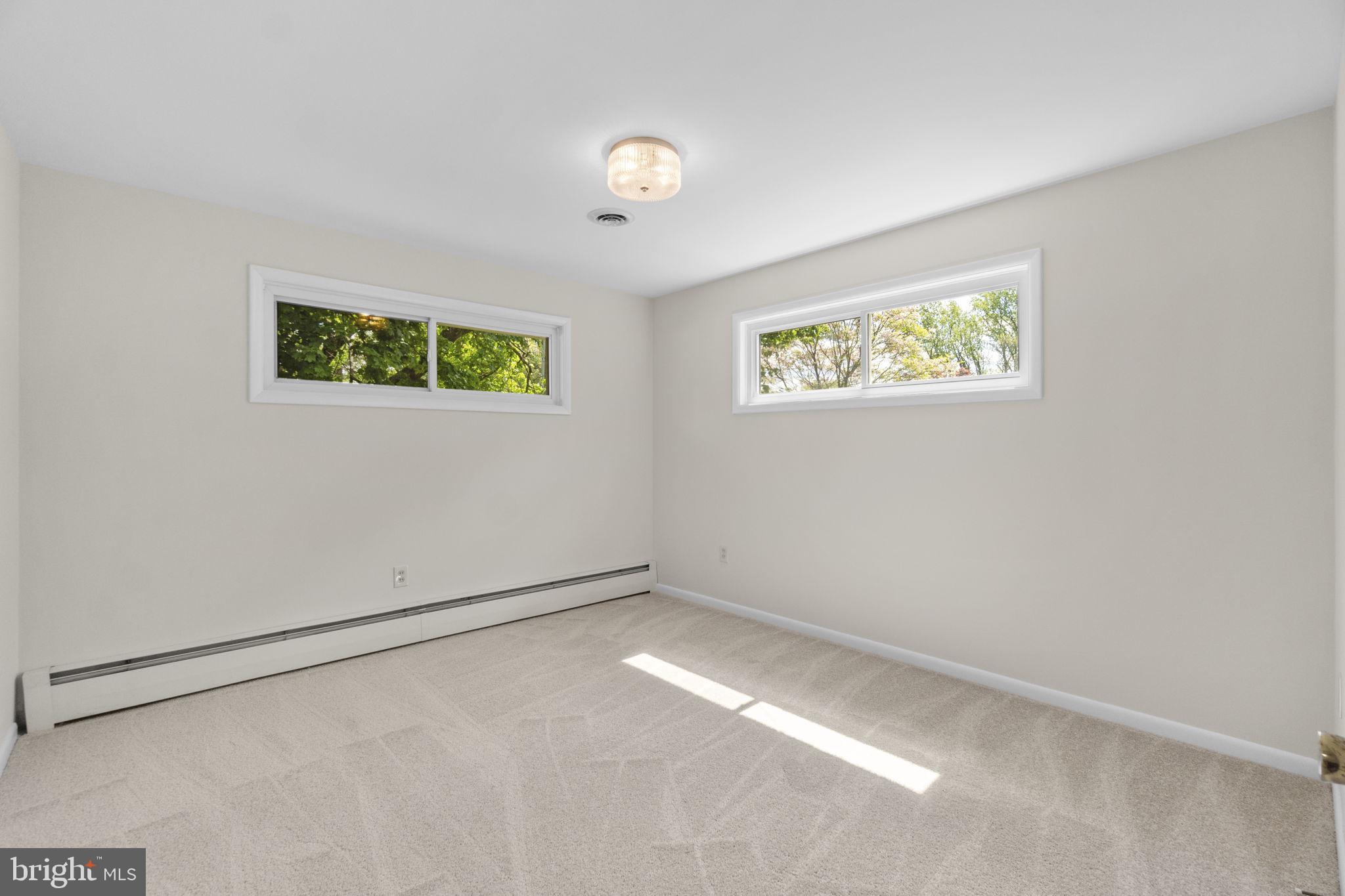 HAMMOND PARK - Residential