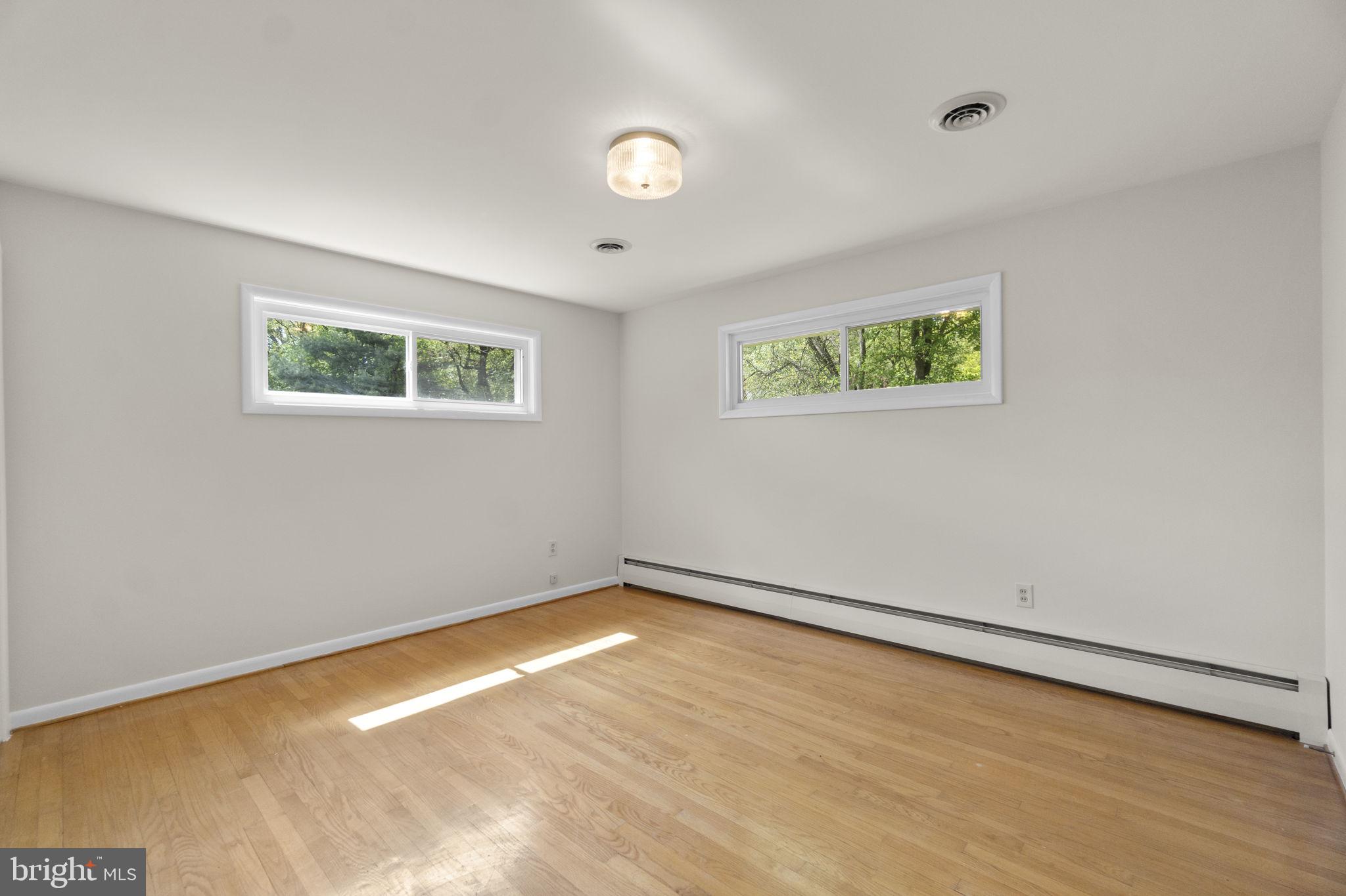 HAMMOND PARK - Residential
