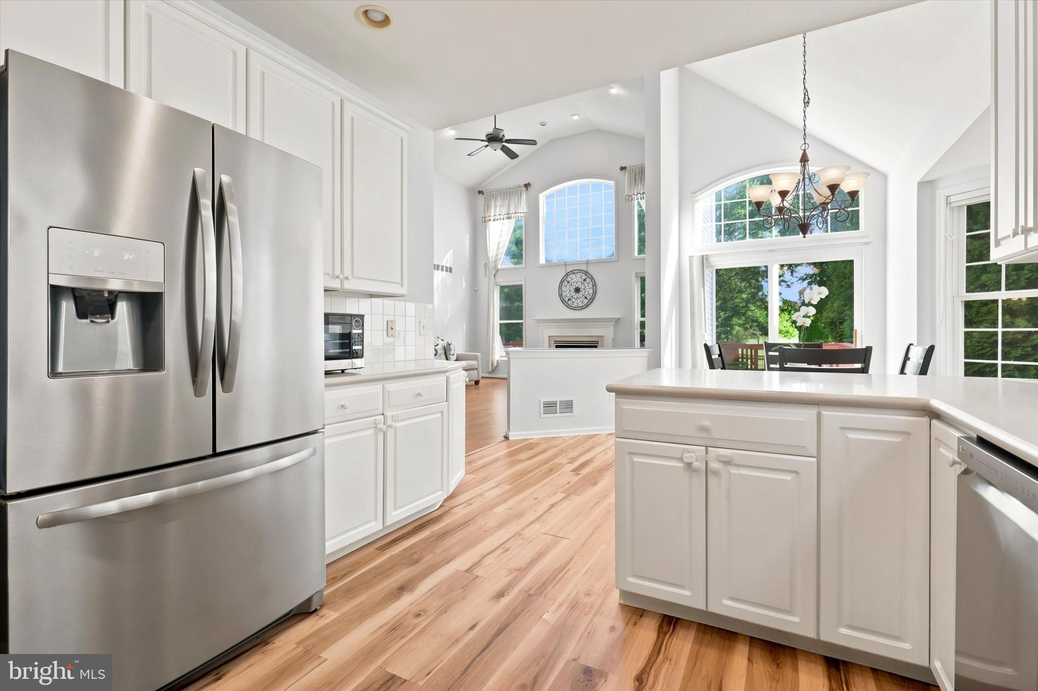 CREEKSIDE AT BLUE BELL - Residential