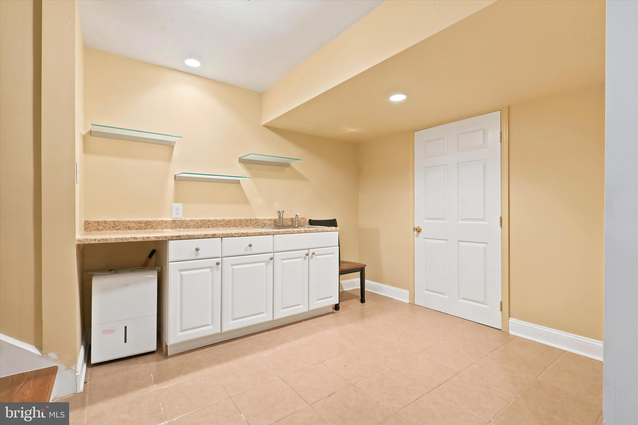 CREEKSIDE AT BLUE BELL - Residential