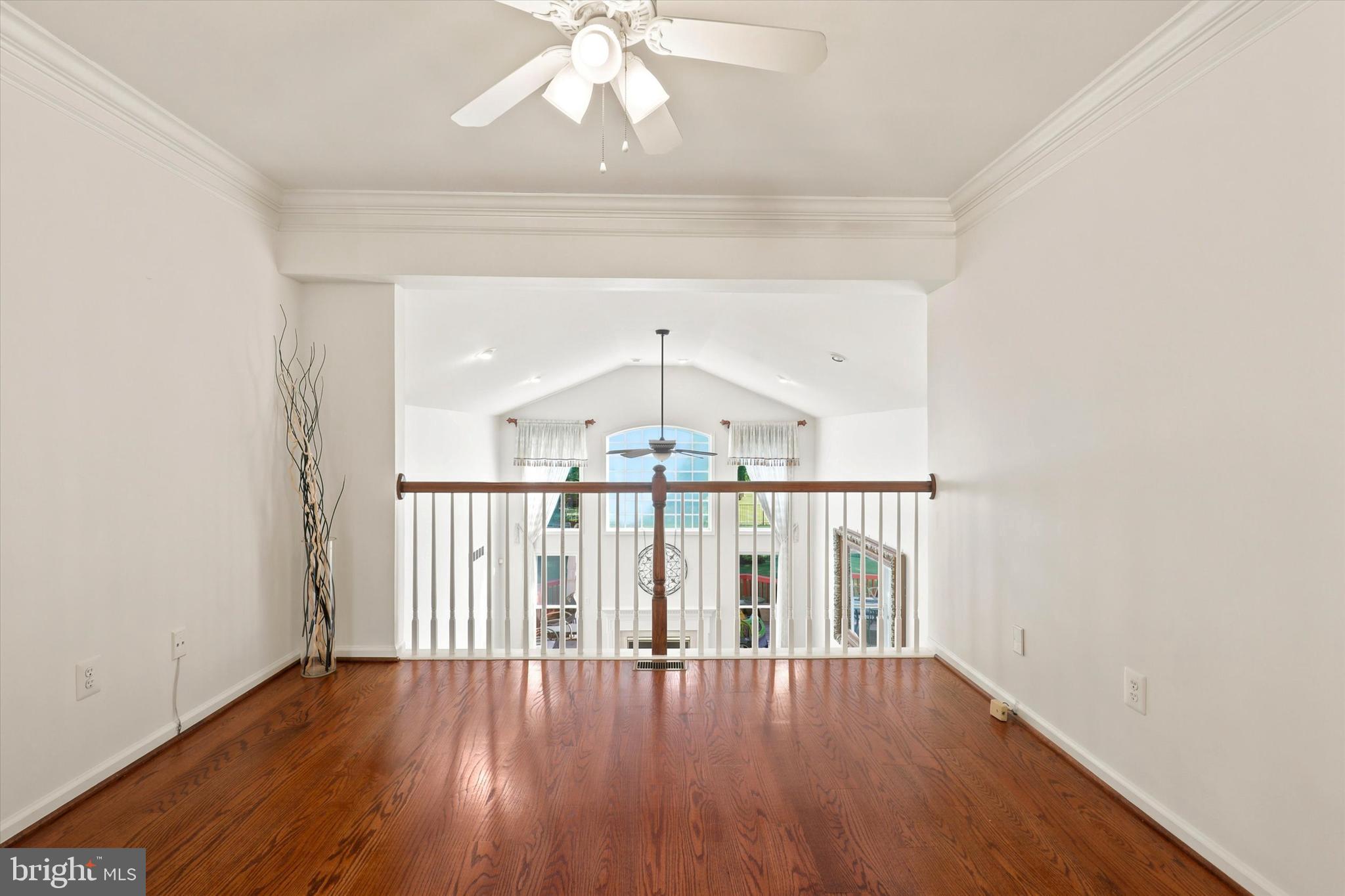 CREEKSIDE AT BLUE BELL - Residential