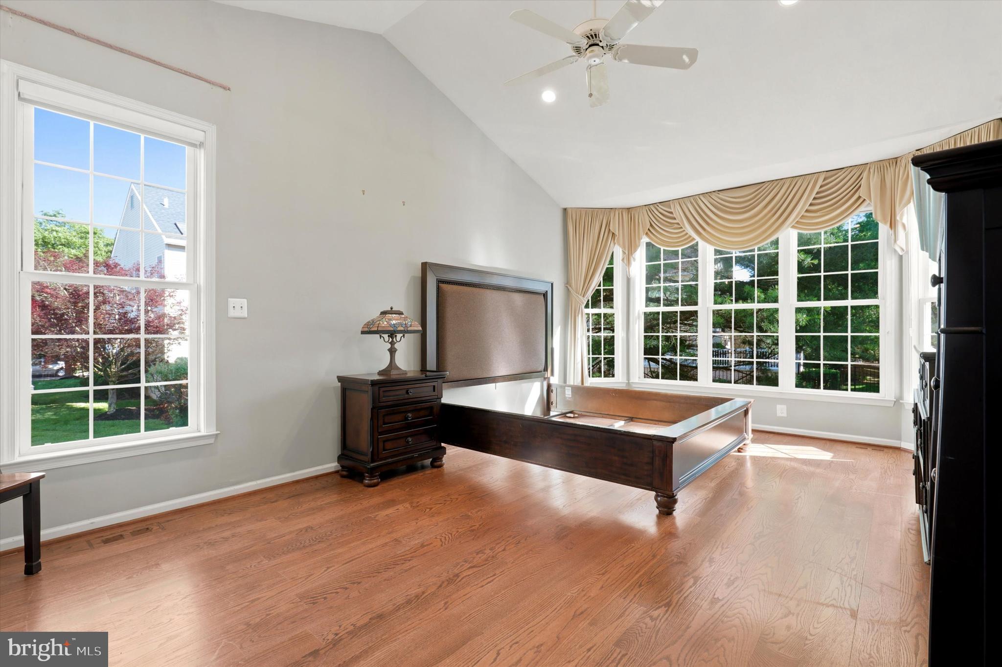 CREEKSIDE AT BLUE BELL - Residential