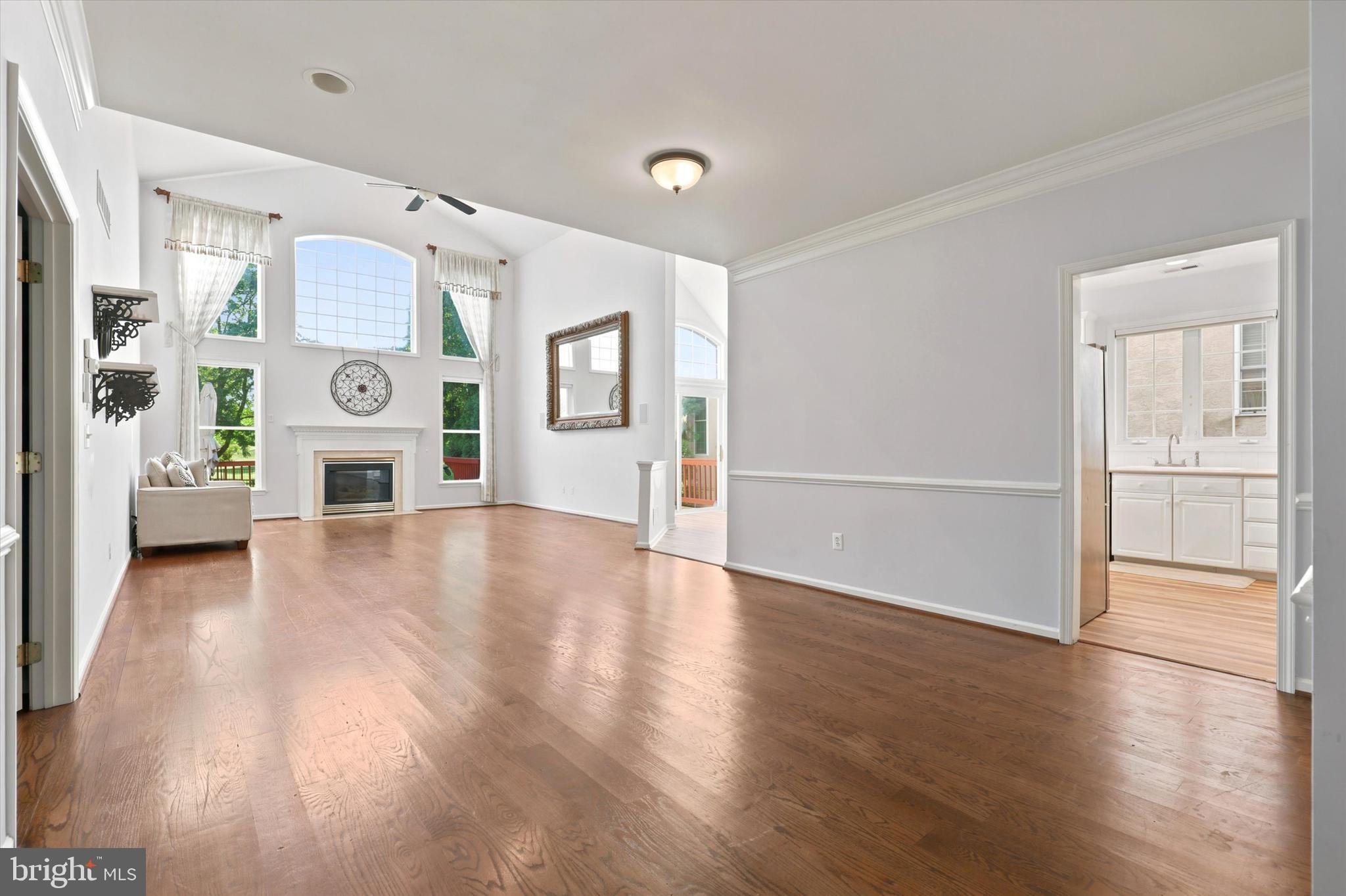 CREEKSIDE AT BLUE BELL - Residential