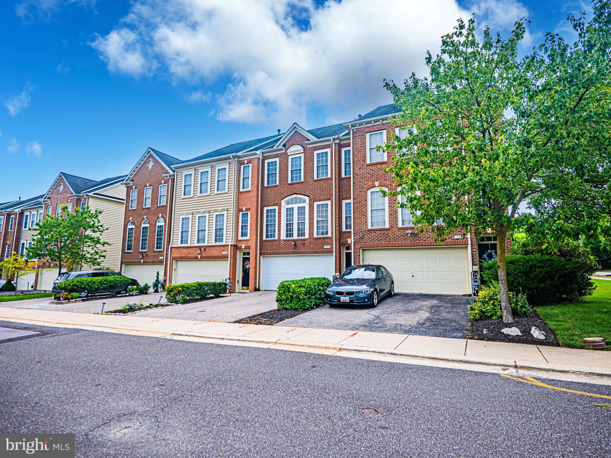 VILLAGES OF DORCHESTER - Residential