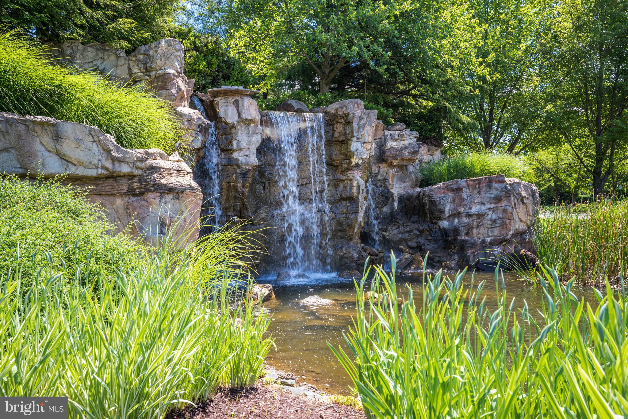 RIVER CREEK - Residential