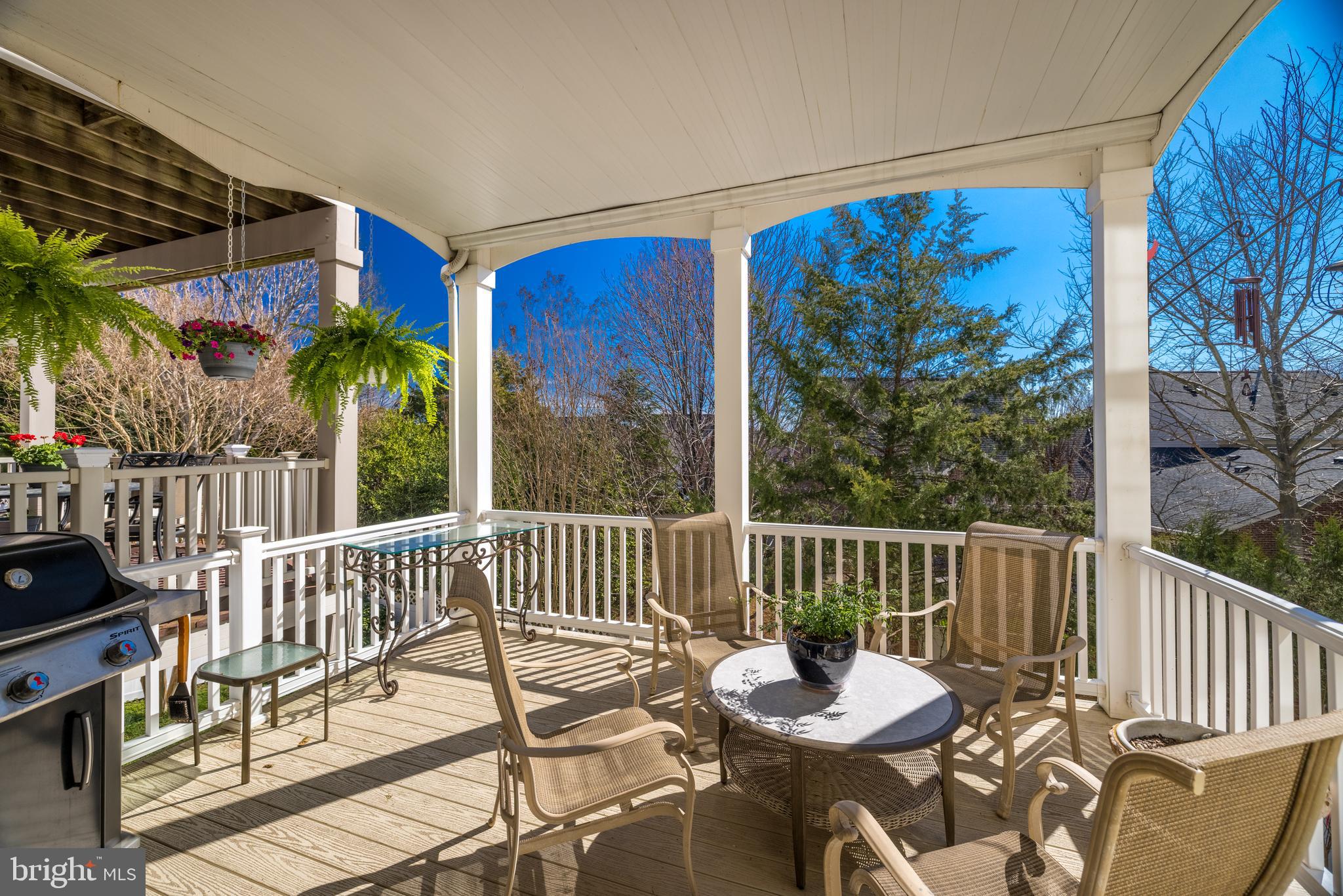 RIVER CREEK - Residential