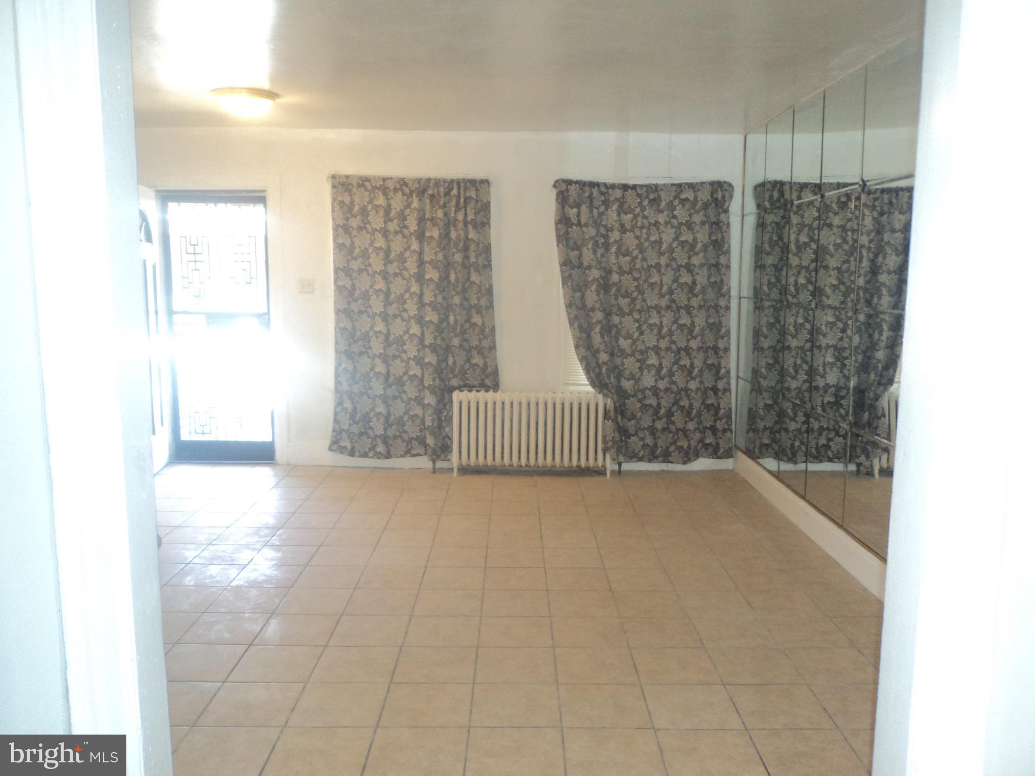 LOGAN - Residential