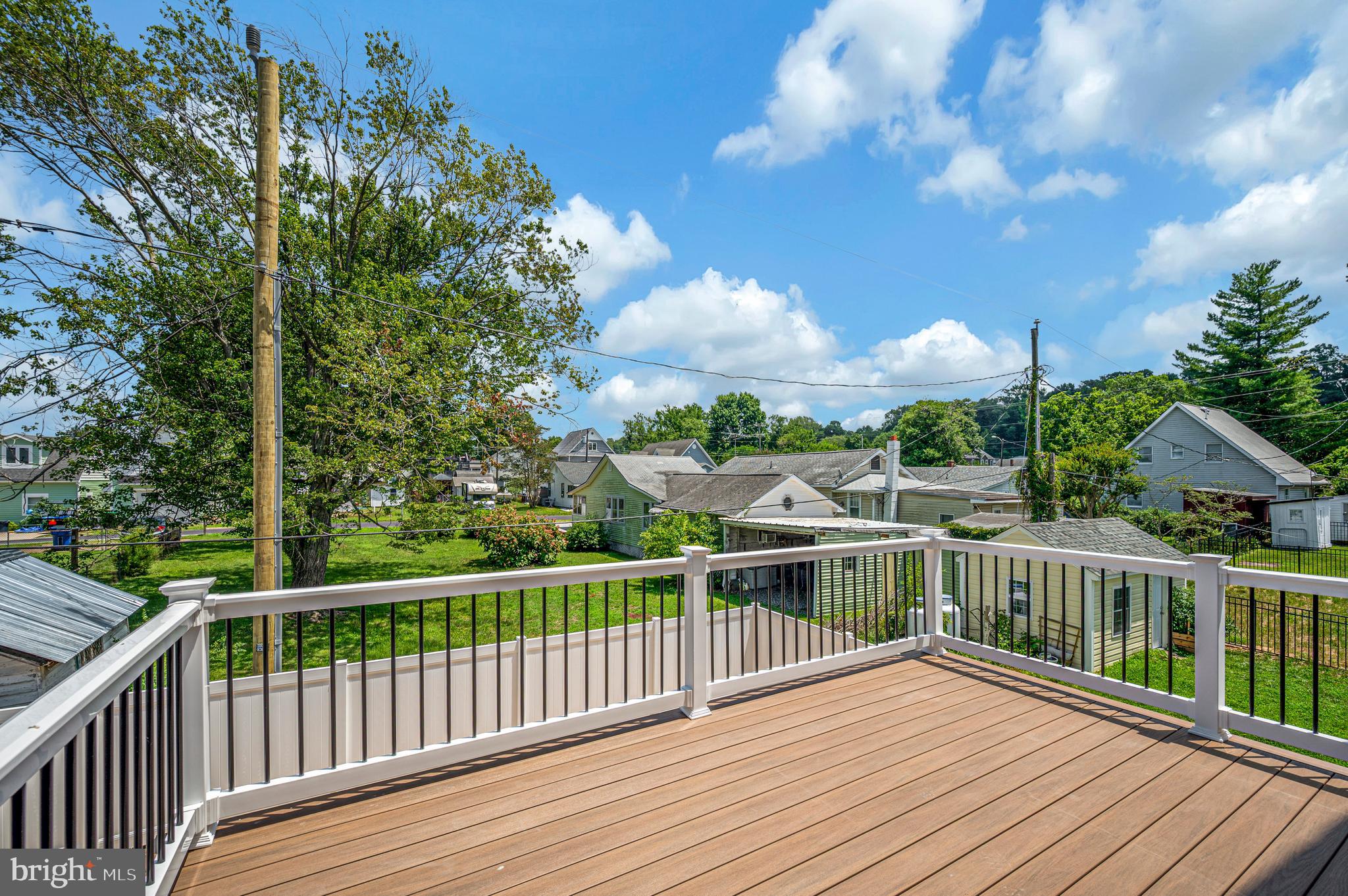 FAIRVIEW  BEACH - Residential