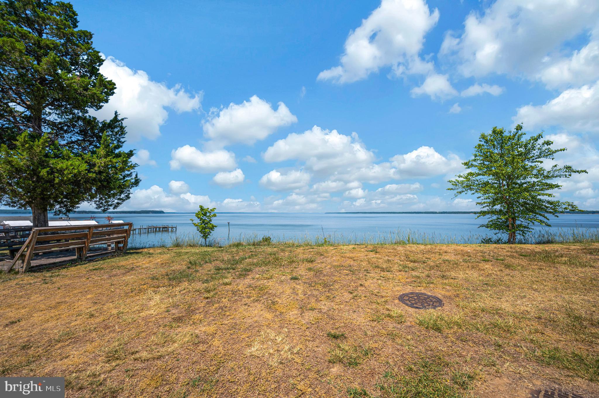 FAIRVIEW  BEACH - Residential