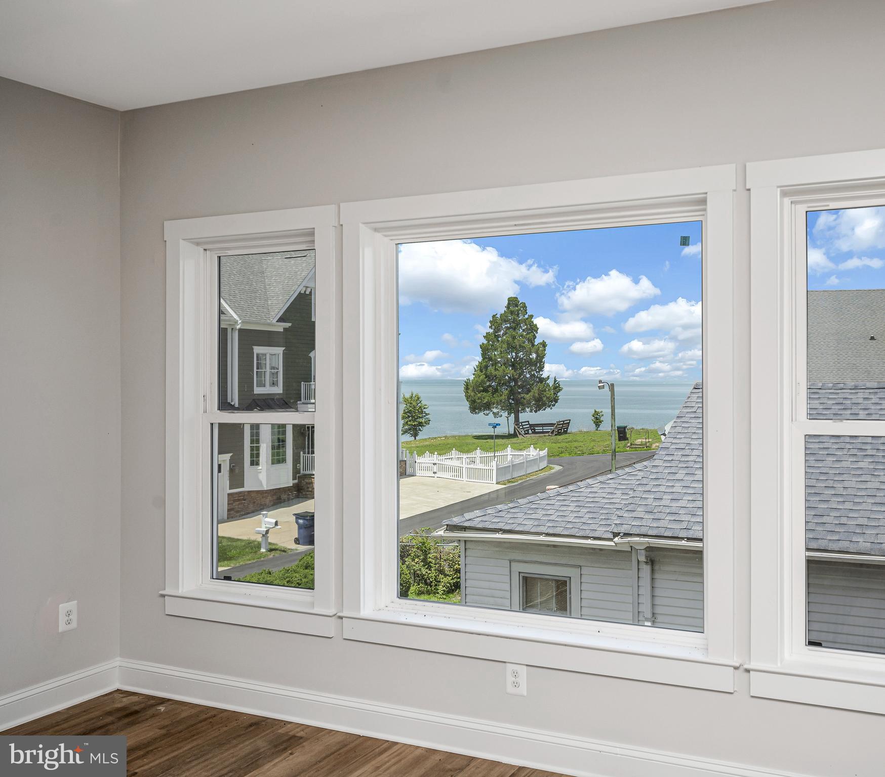 FAIRVIEW  BEACH - Residential