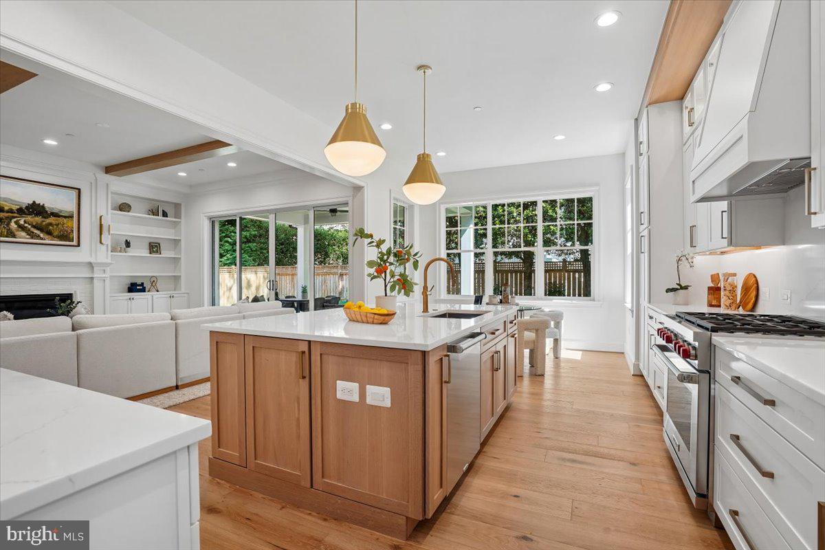 WEST CHEVY CHASE - Residential