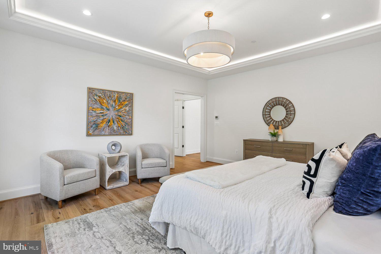 WEST CHEVY CHASE - Residential