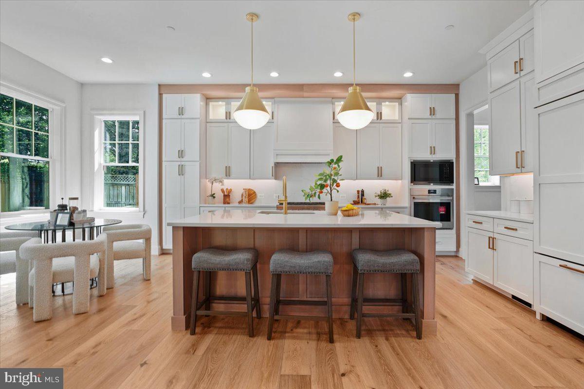 WEST CHEVY CHASE - Residential