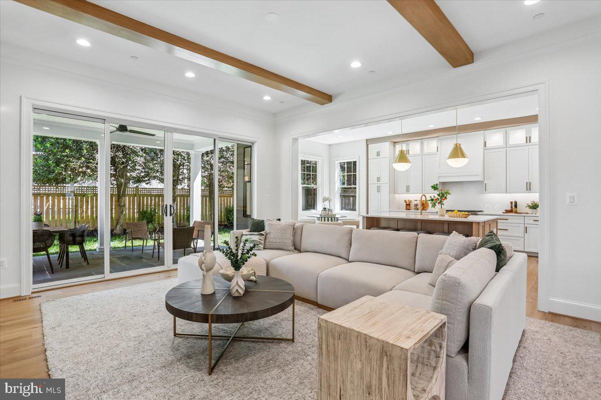 WEST CHEVY CHASE - Residential