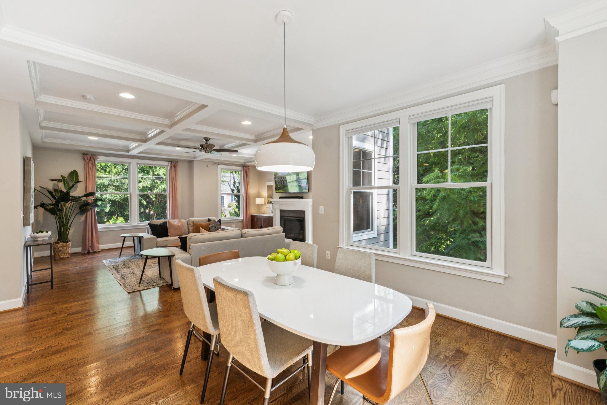 LEE HEIGHTS - Residential