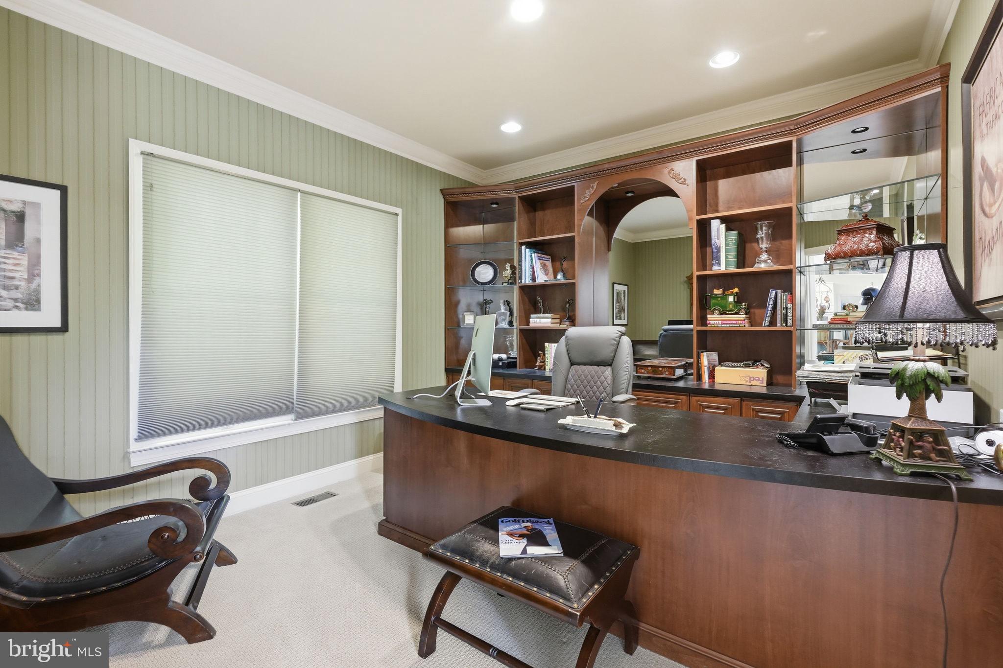 ROSE TREE ESTS - Residential