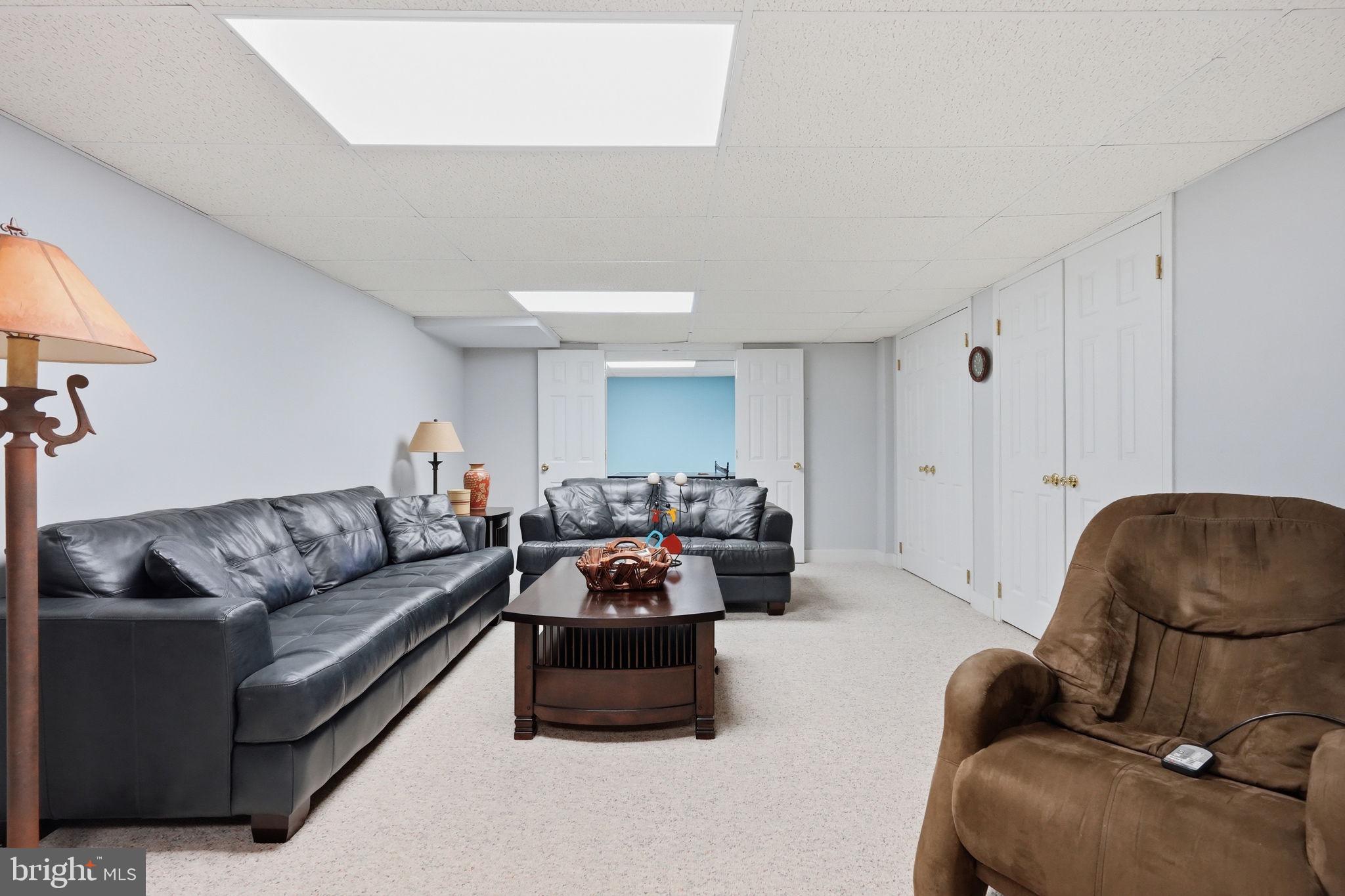 ROSE TREE ESTS - Residential