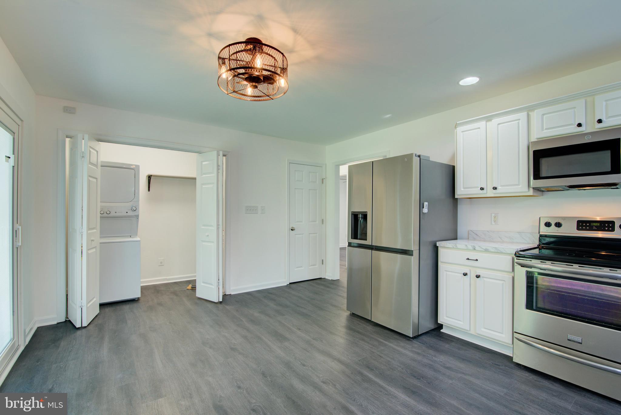 PLACID BAY ESTATES - Residential
