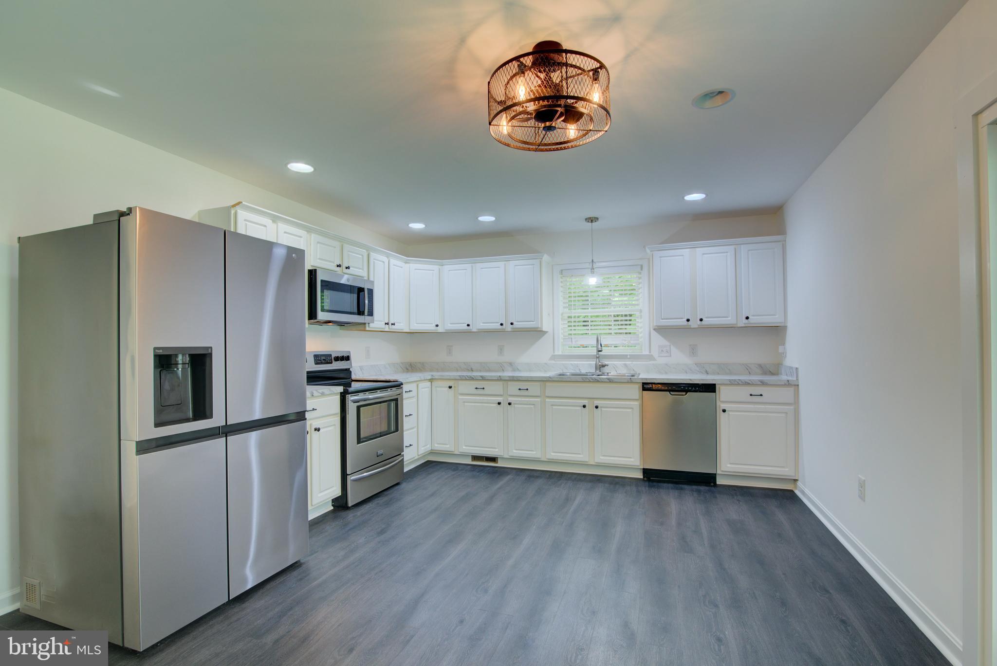 PLACID BAY ESTATES - Residential