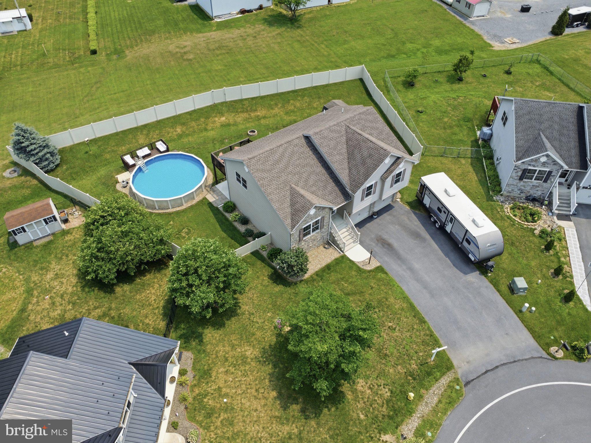 RINE ESTATES - Residential