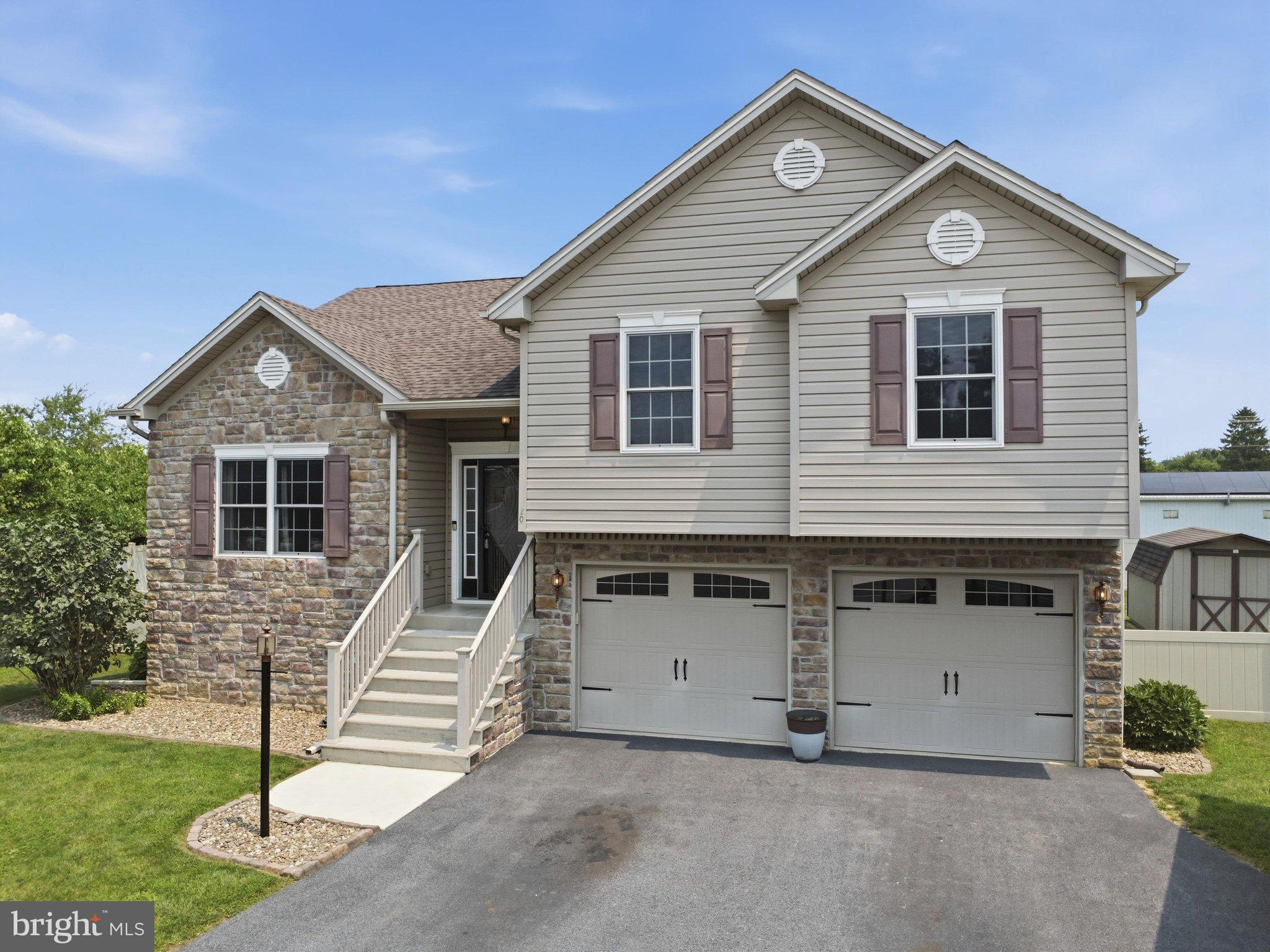 RINE ESTATES - Residential