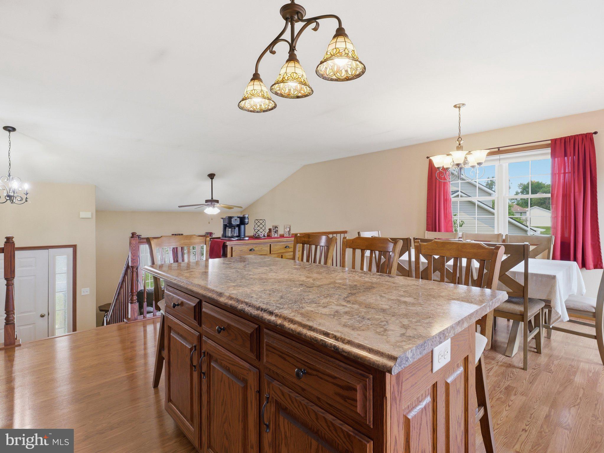 RINE ESTATES - Residential