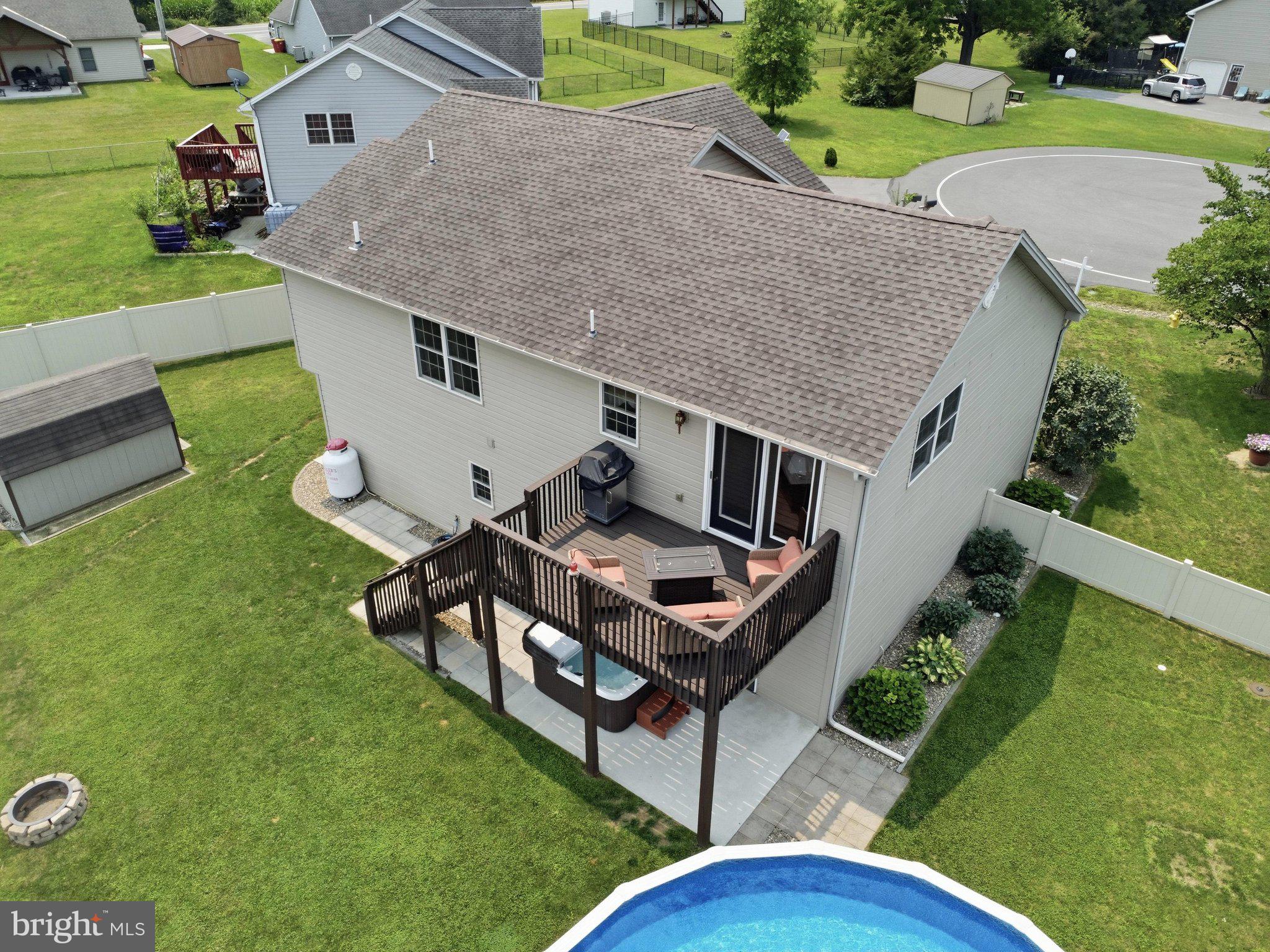 RINE ESTATES - Residential