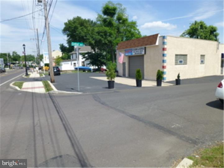 ANDALUSIA - Commercial Sale