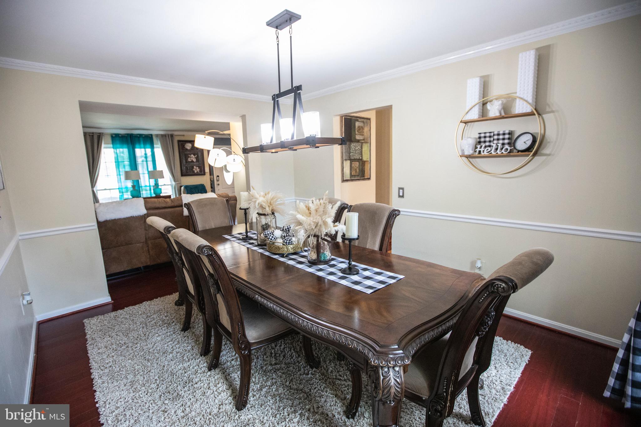 SEVEN OAKS - Residential