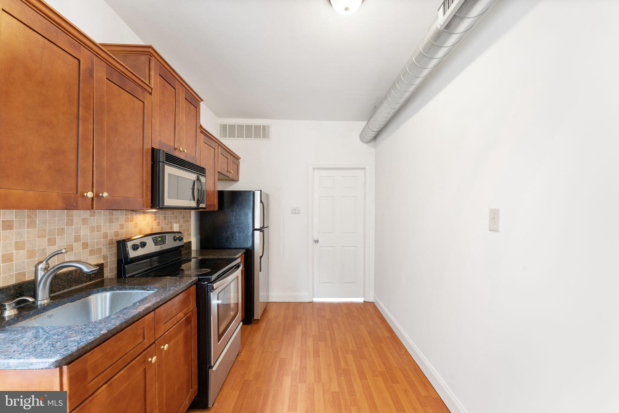 SPRUCE HILL - Residential Income