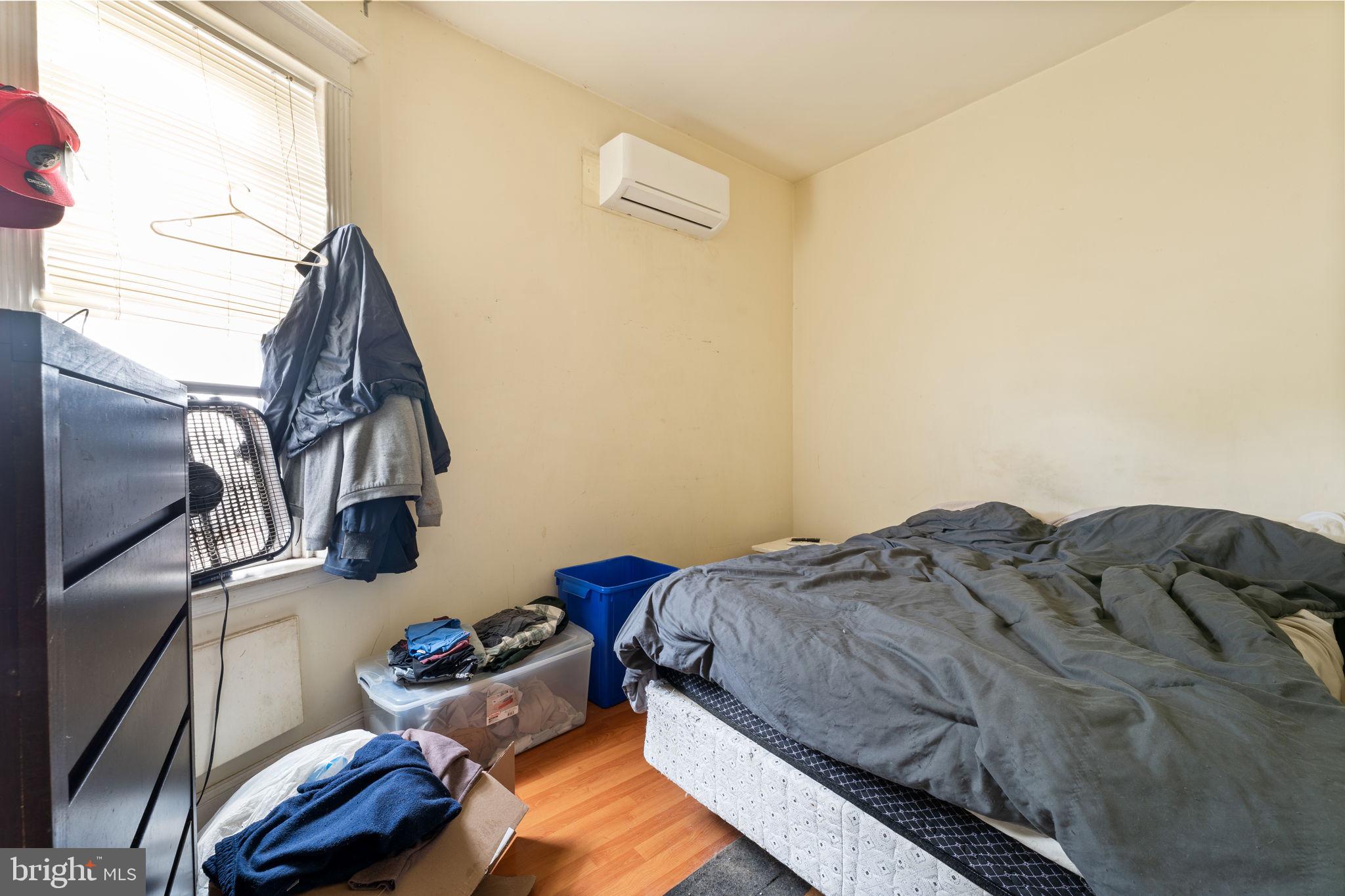 SPRUCE HILL - Residential Income